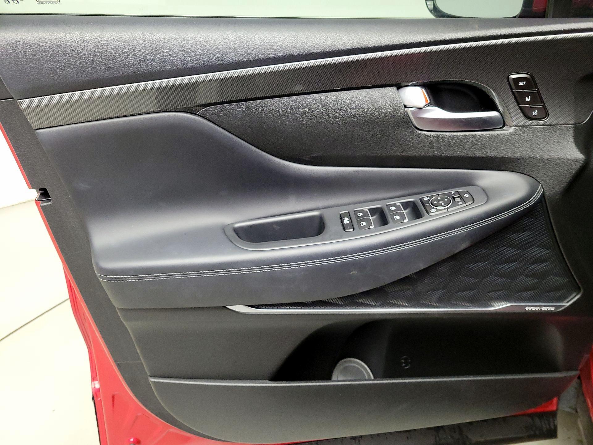 Thumbnail: 2022 Hyundai Santa Fe - 12
