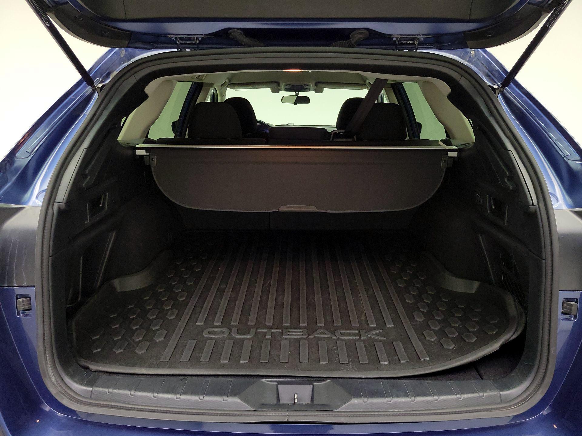 Thumbnail: 2022 Subaru Outback - 19