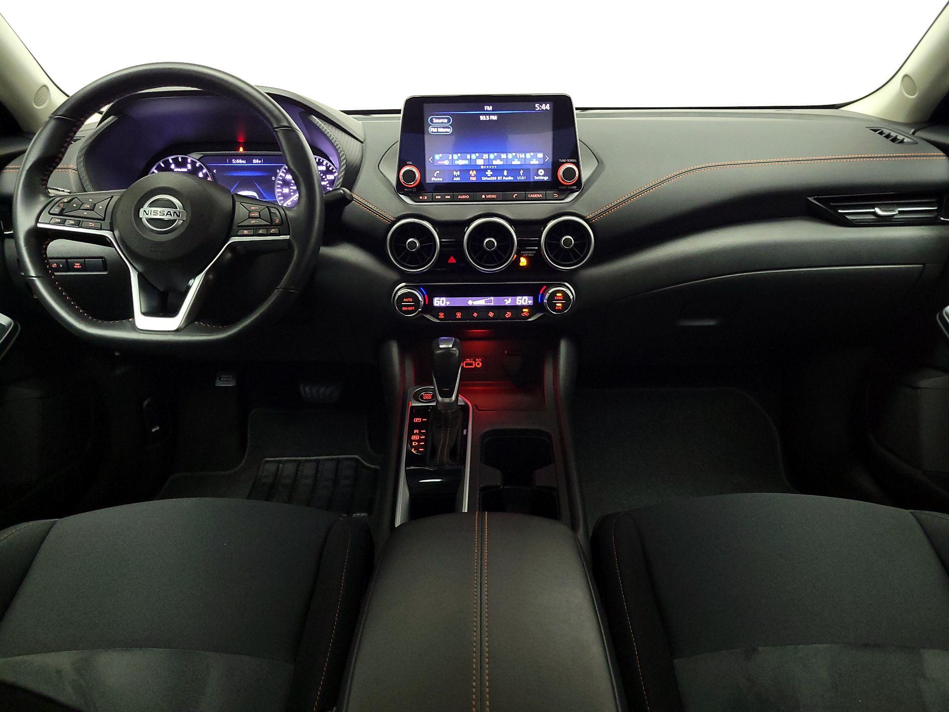 Thumbnail: 2023 Nissan Sentra - 9