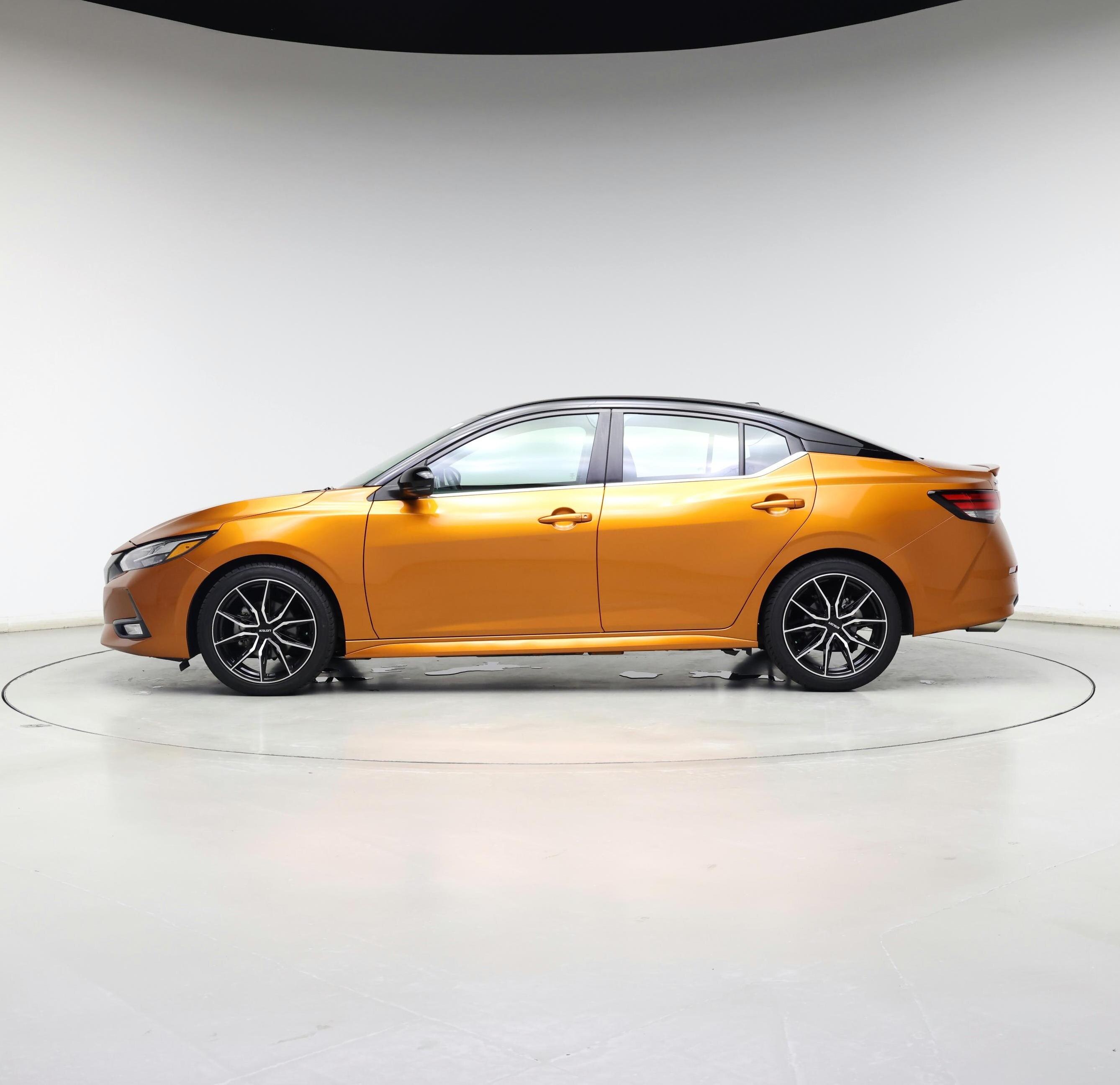 Thumbnail: 2023 Nissan Sentra - 3
