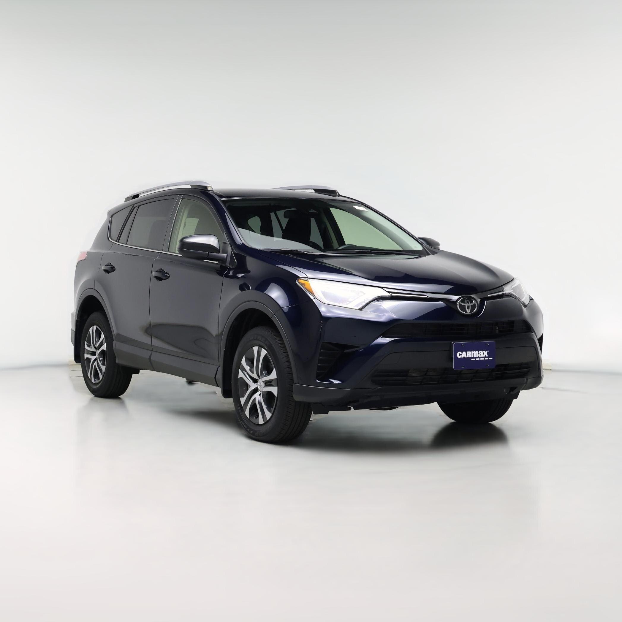 Thumbnail: 2018 Toyota RAV4 - 1