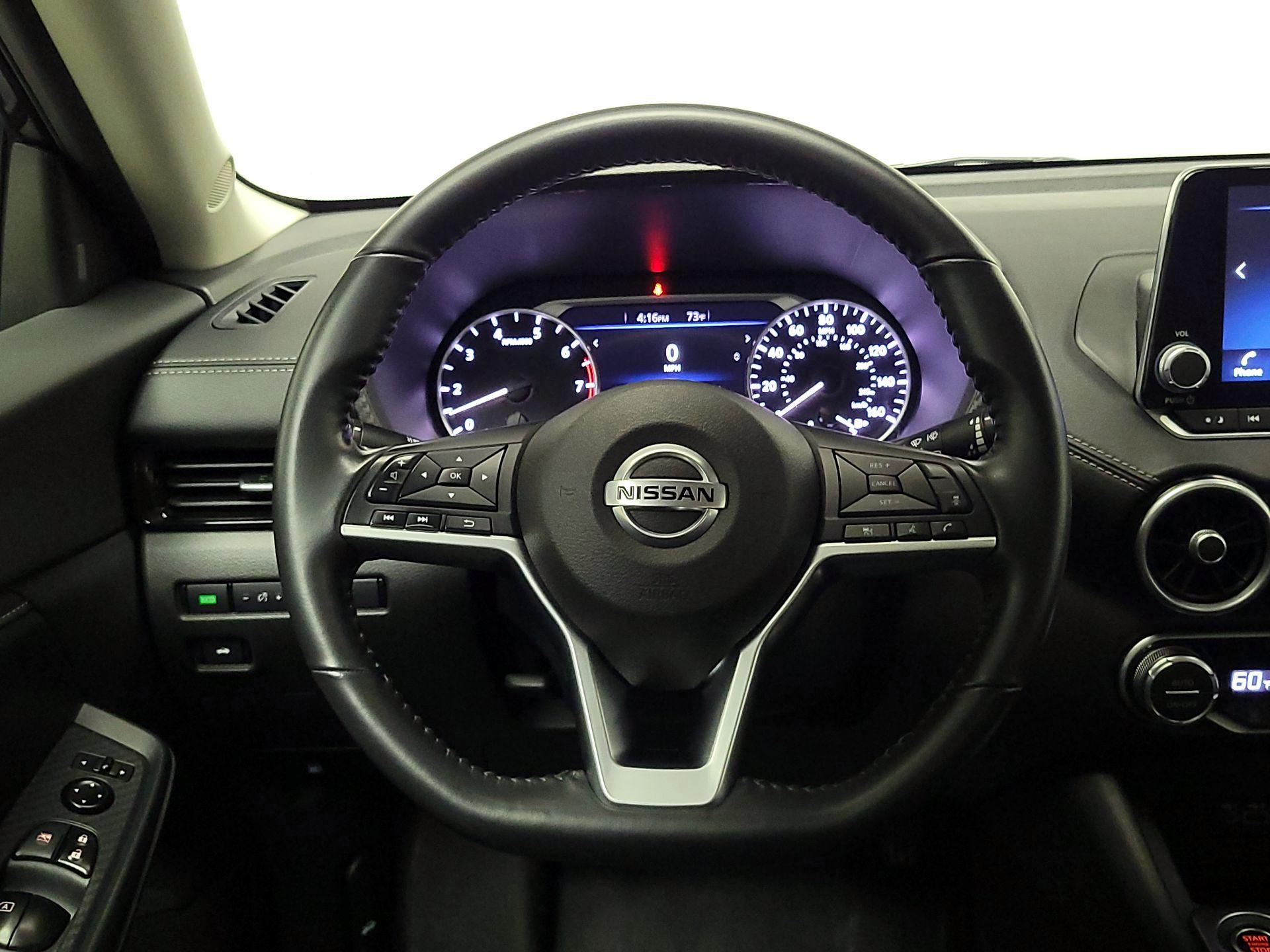 Thumbnail: 2021 Nissan Sentra - 10