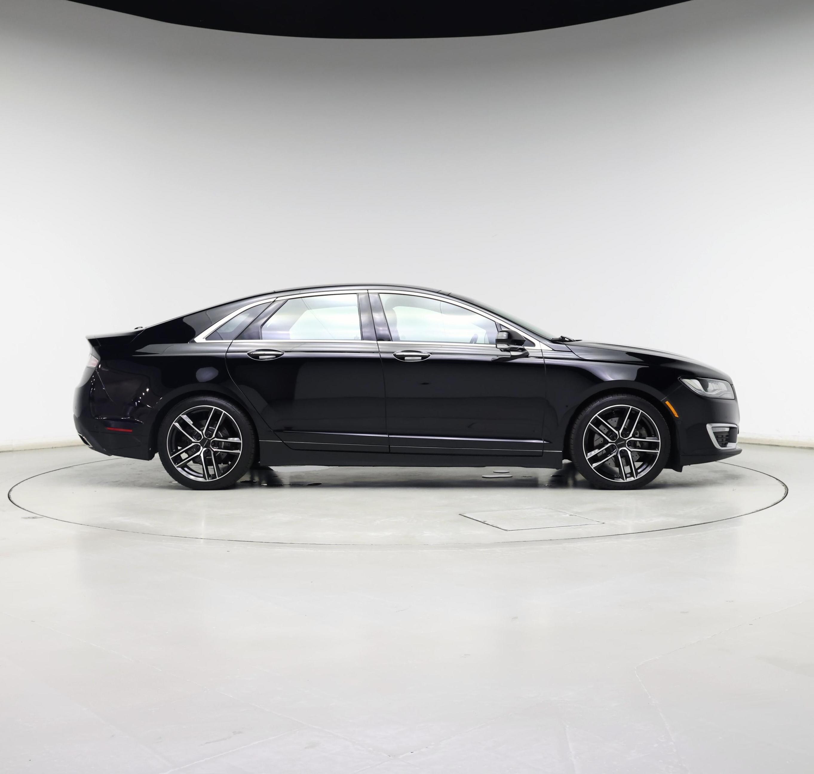 Thumbnail: 2018 Lincoln MKZ - 7