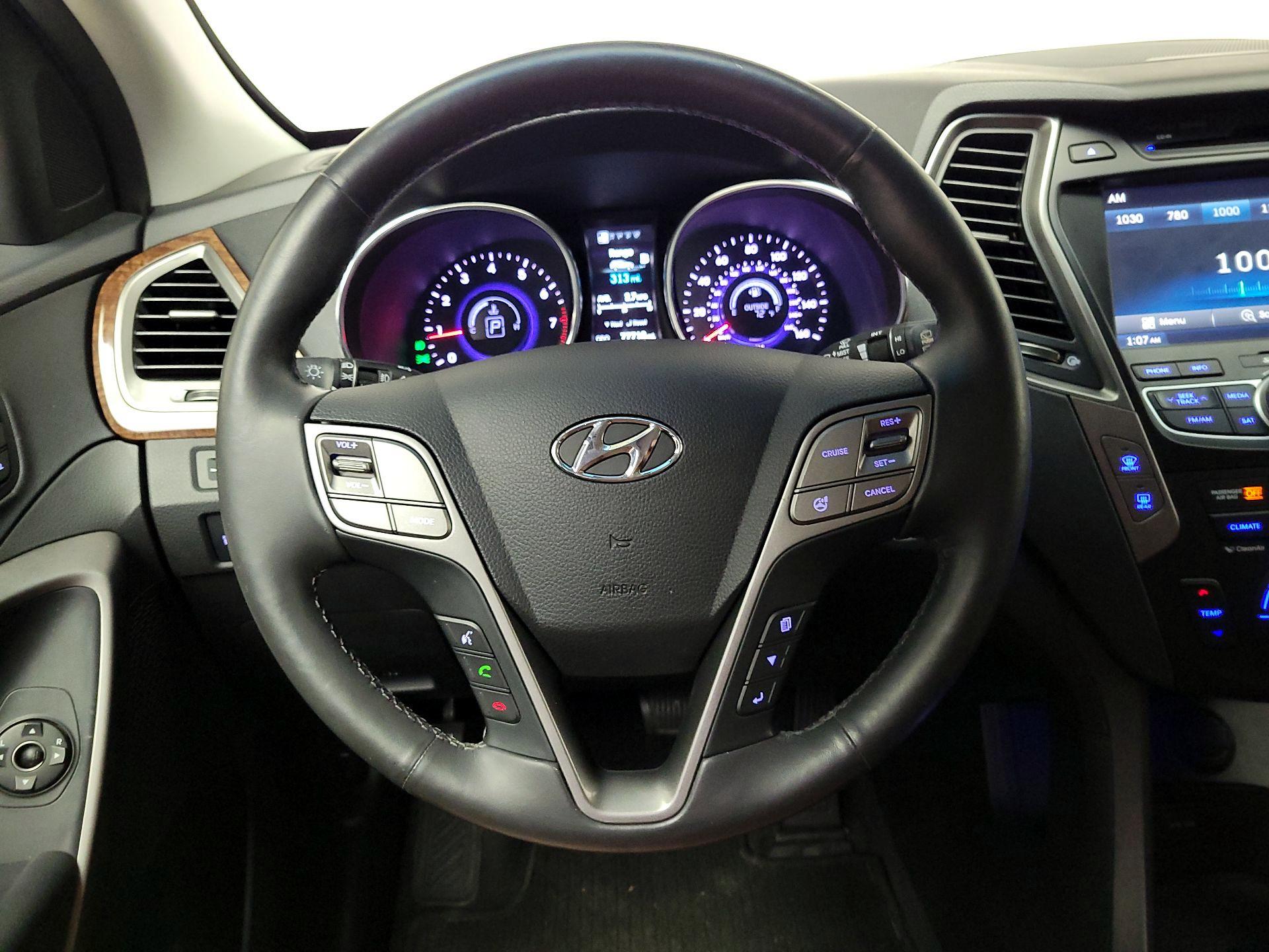 Thumbnail: 2015 Hyundai Santa Fe - 10