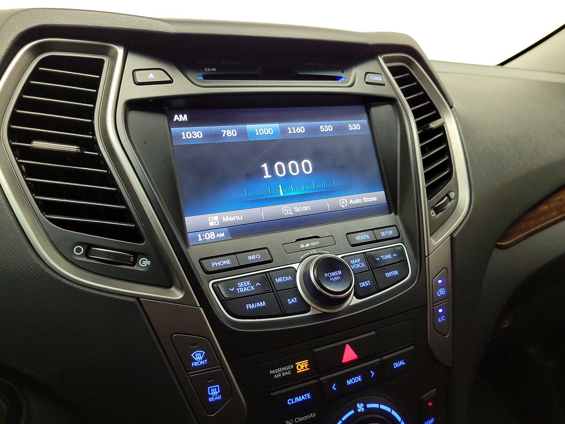 Thumbnail: 2015 Hyundai Santa Fe - 16