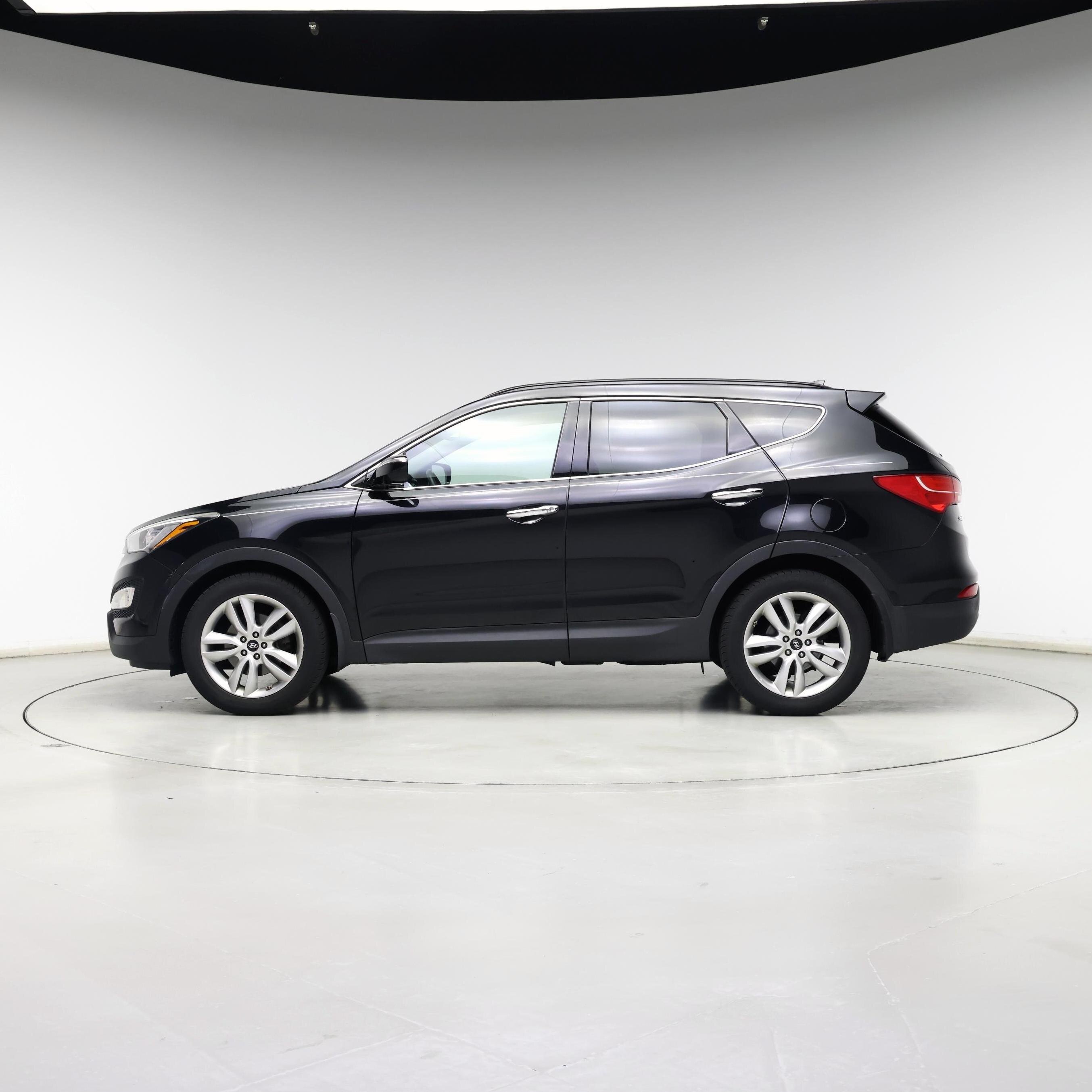 Thumbnail: 2015 Hyundai Santa Fe - 3