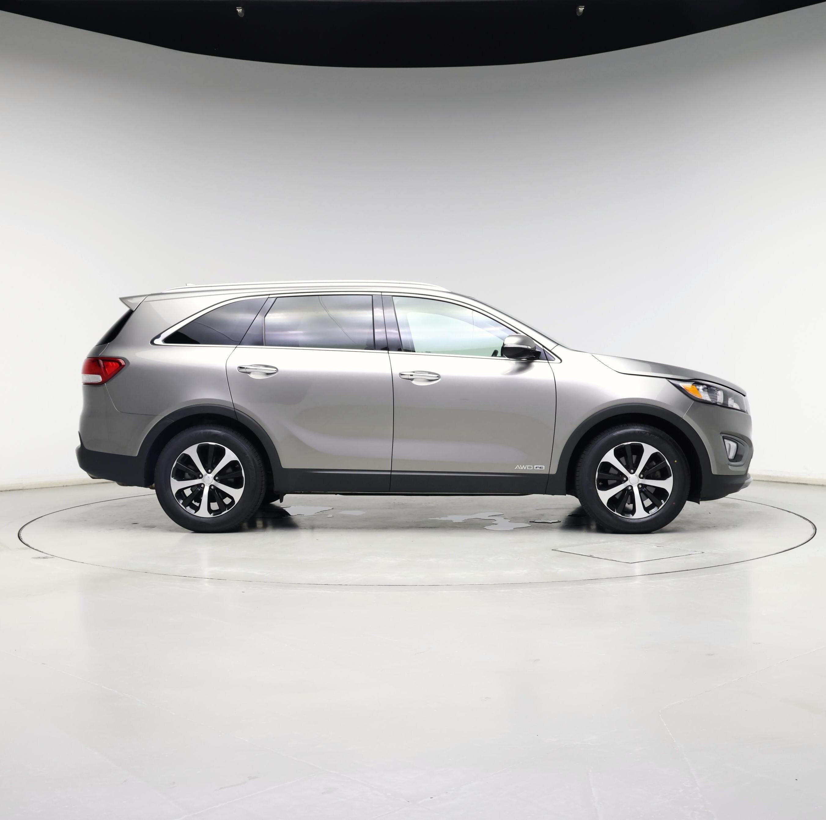 Thumbnail: 2017 Kia Sorento - 7