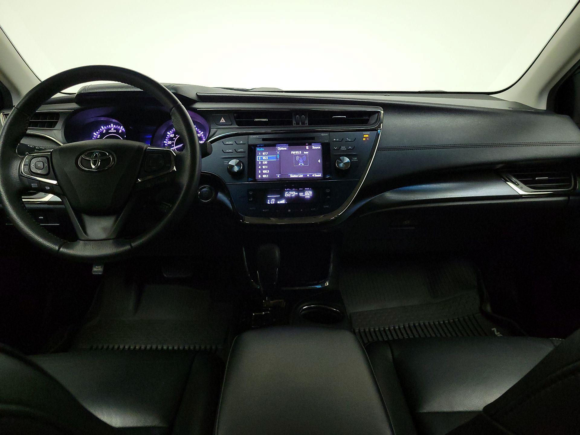 Thumbnail: 2018 Toyota Avalon - 9
