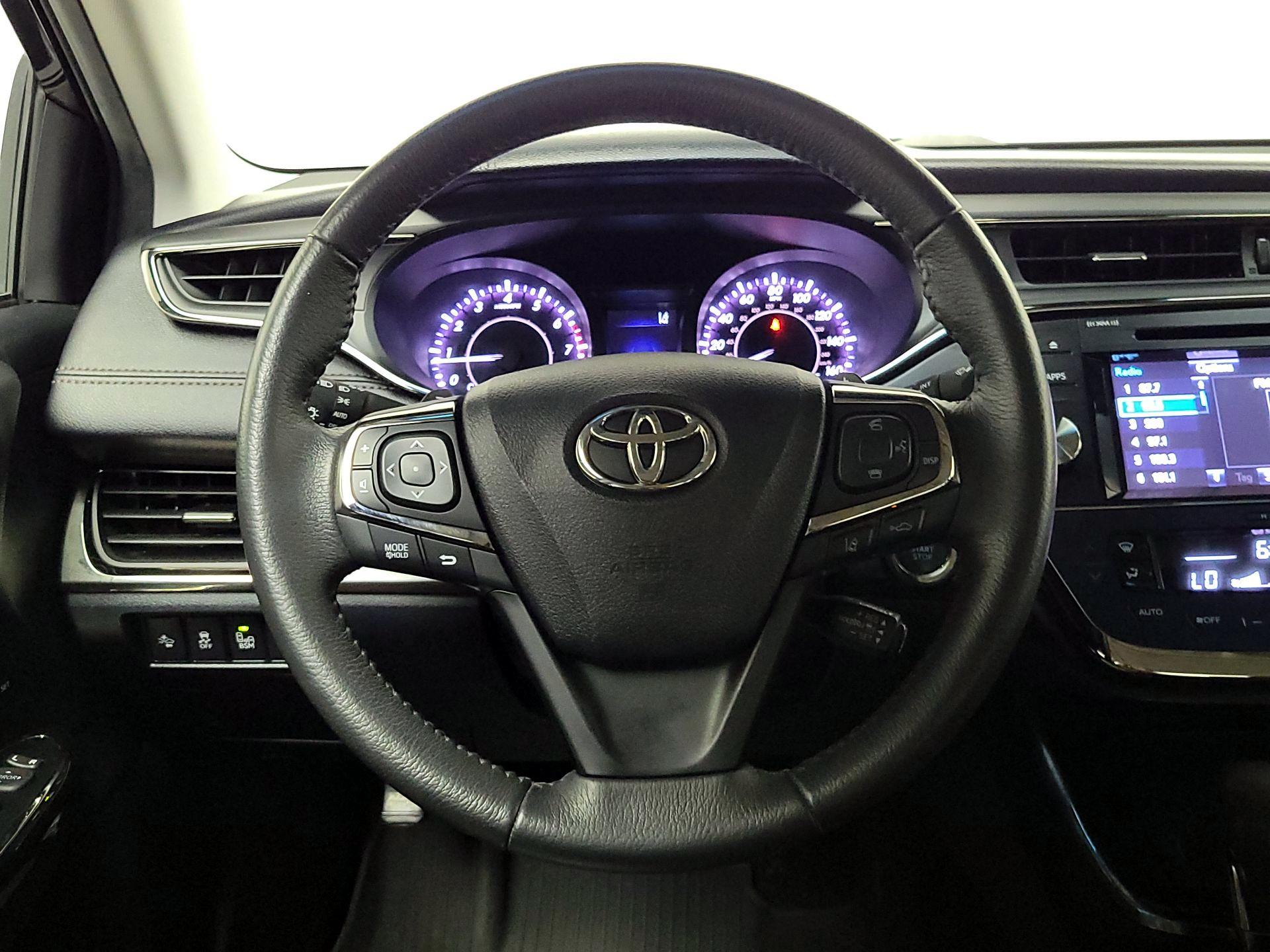 Thumbnail: 2018 Toyota Avalon - 10