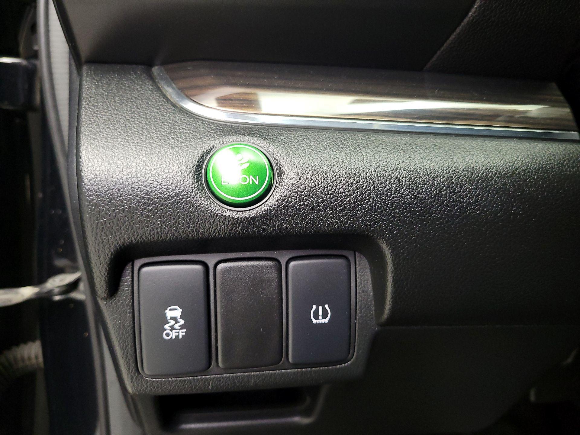 Thumbnail: 2016 Honda CR-V - 13