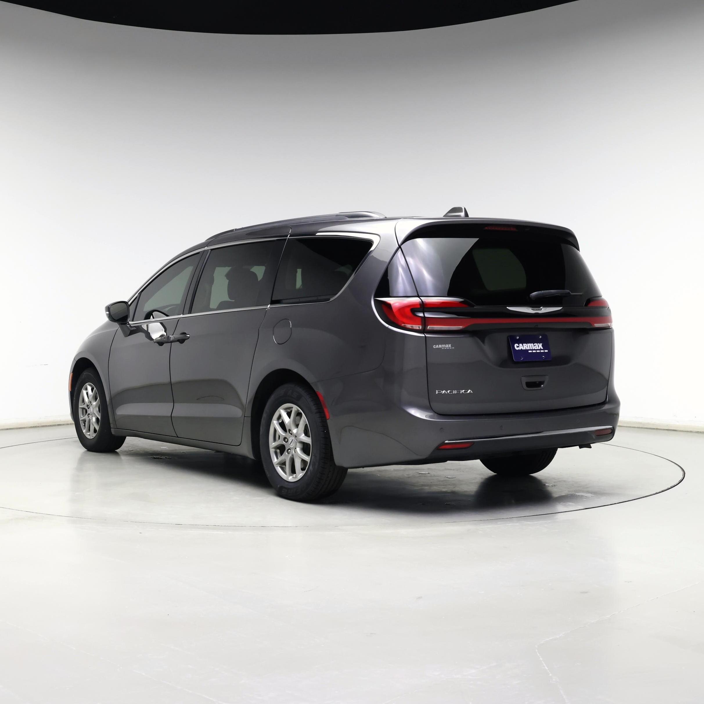 Thumbnail: 2021 Chrysler Pacifica - 2