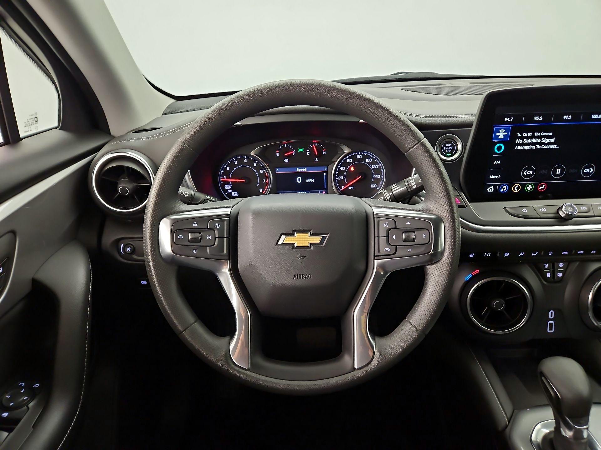 Thumbnail: 2023 Chevrolet Blazer - 10