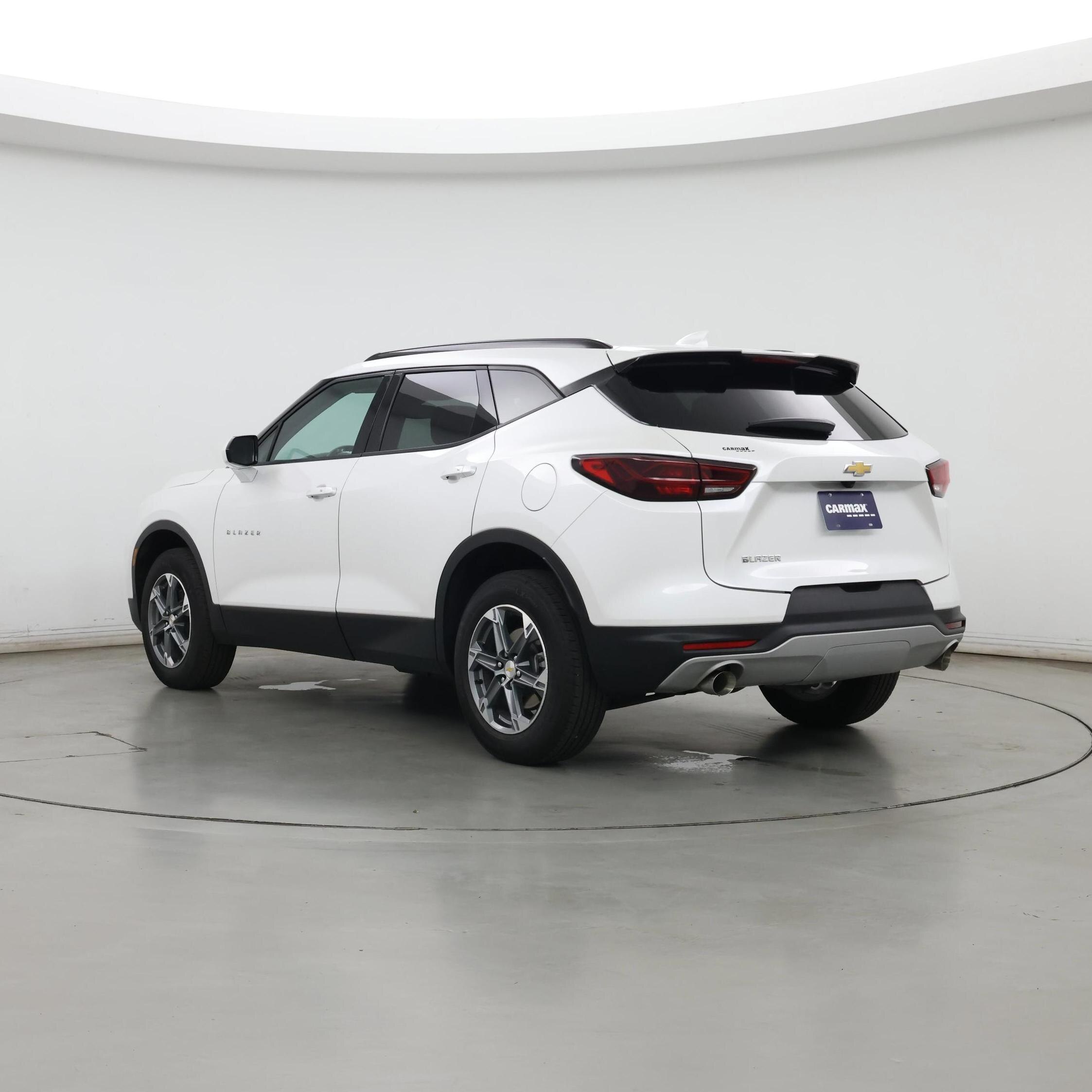 Thumbnail: 2023 Chevrolet Blazer - 2