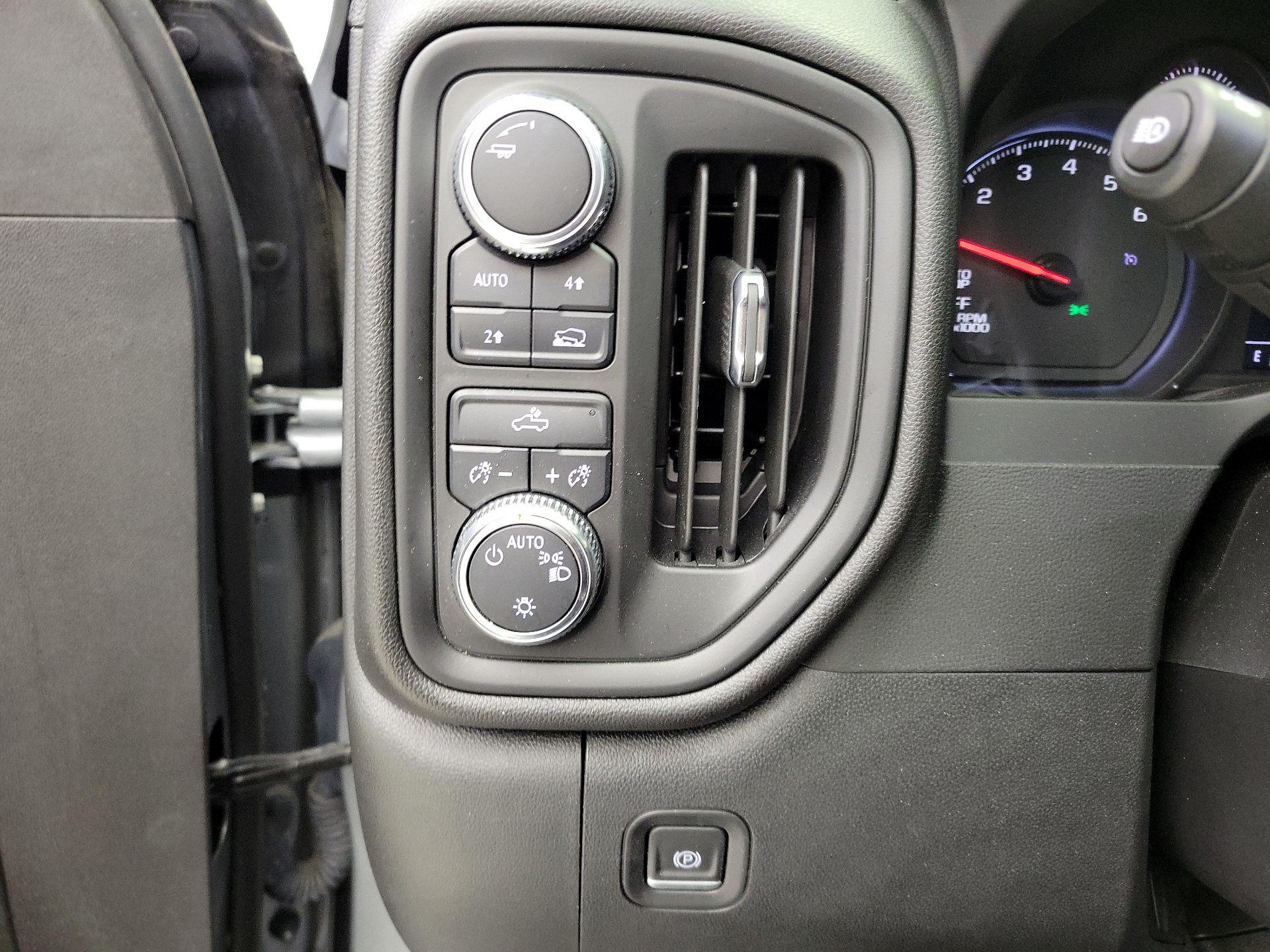 Thumbnail: 2023 GMC Sierra 1500 - 13