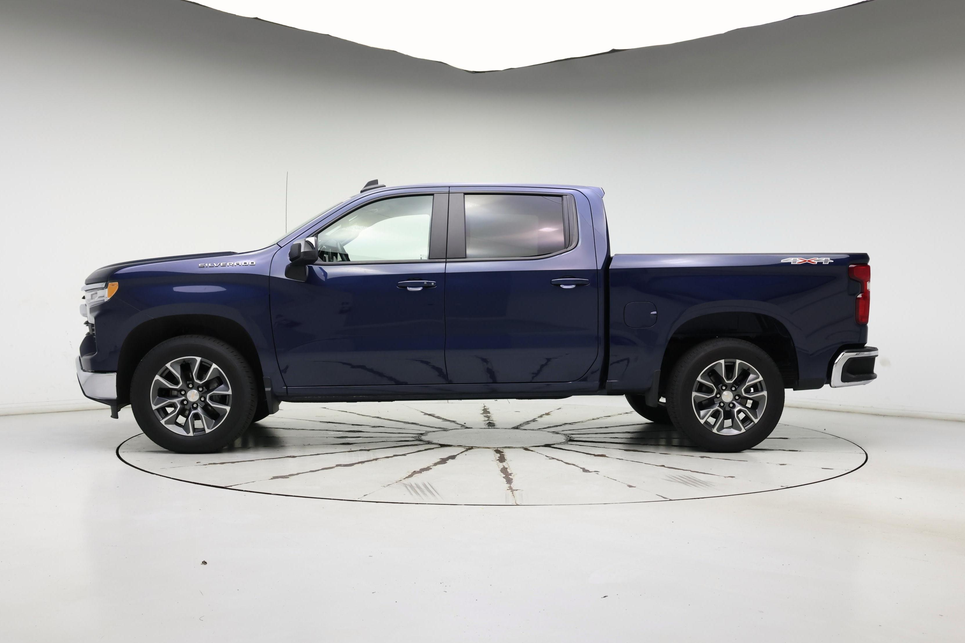 Thumbnail: 2022 Chevrolet Silverado 1500 - 3