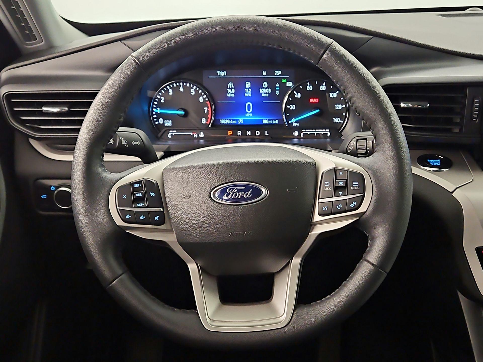 Thumbnail: 2023 Ford Explorer - 10