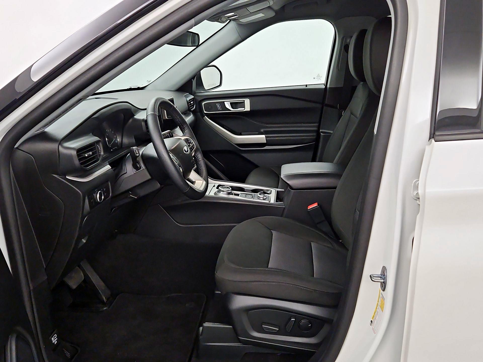 Thumbnail: 2023 Ford Explorer - 11