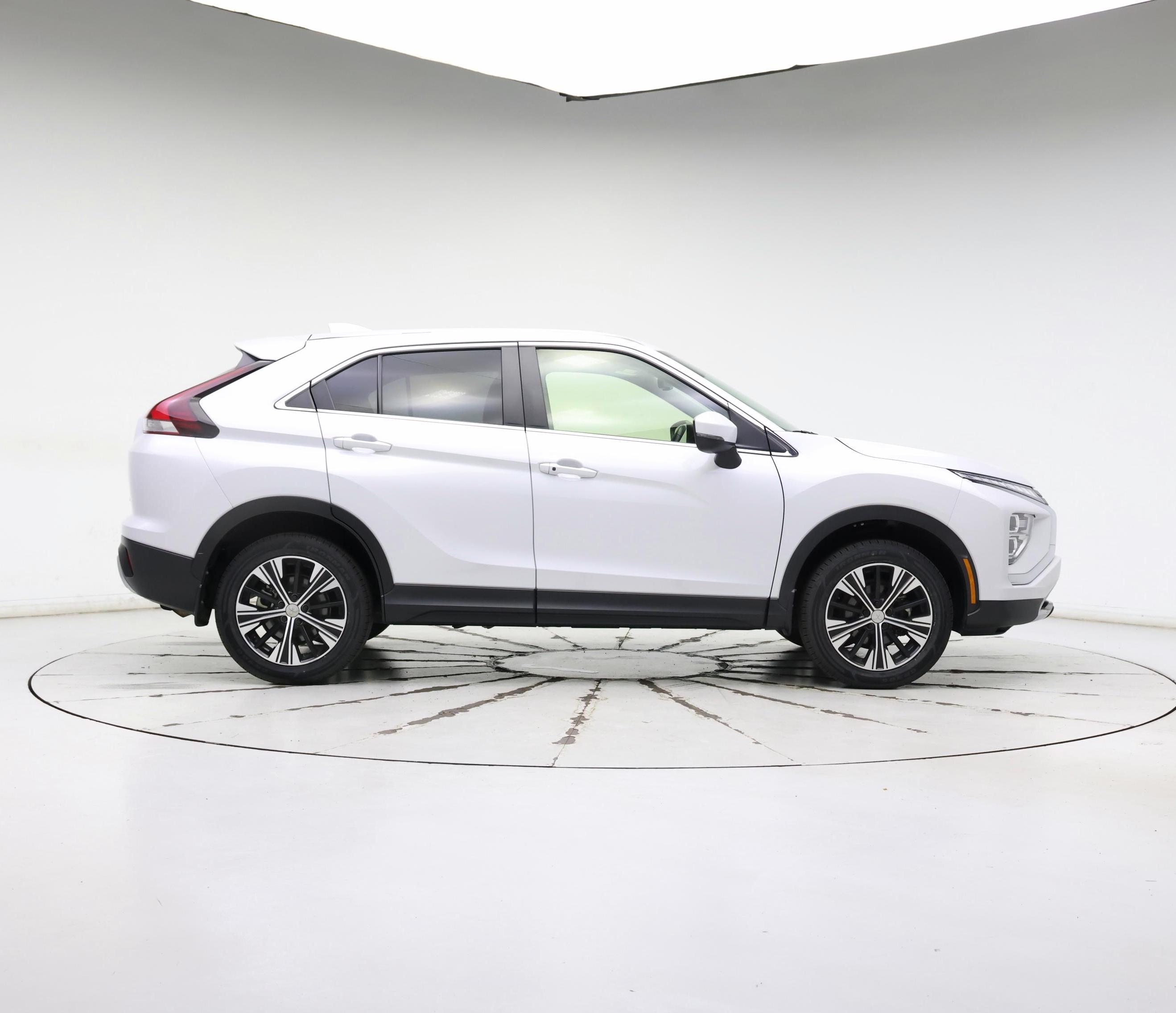 Thumbnail: 2022 Mitsubishi Eclipse Cross - 7
