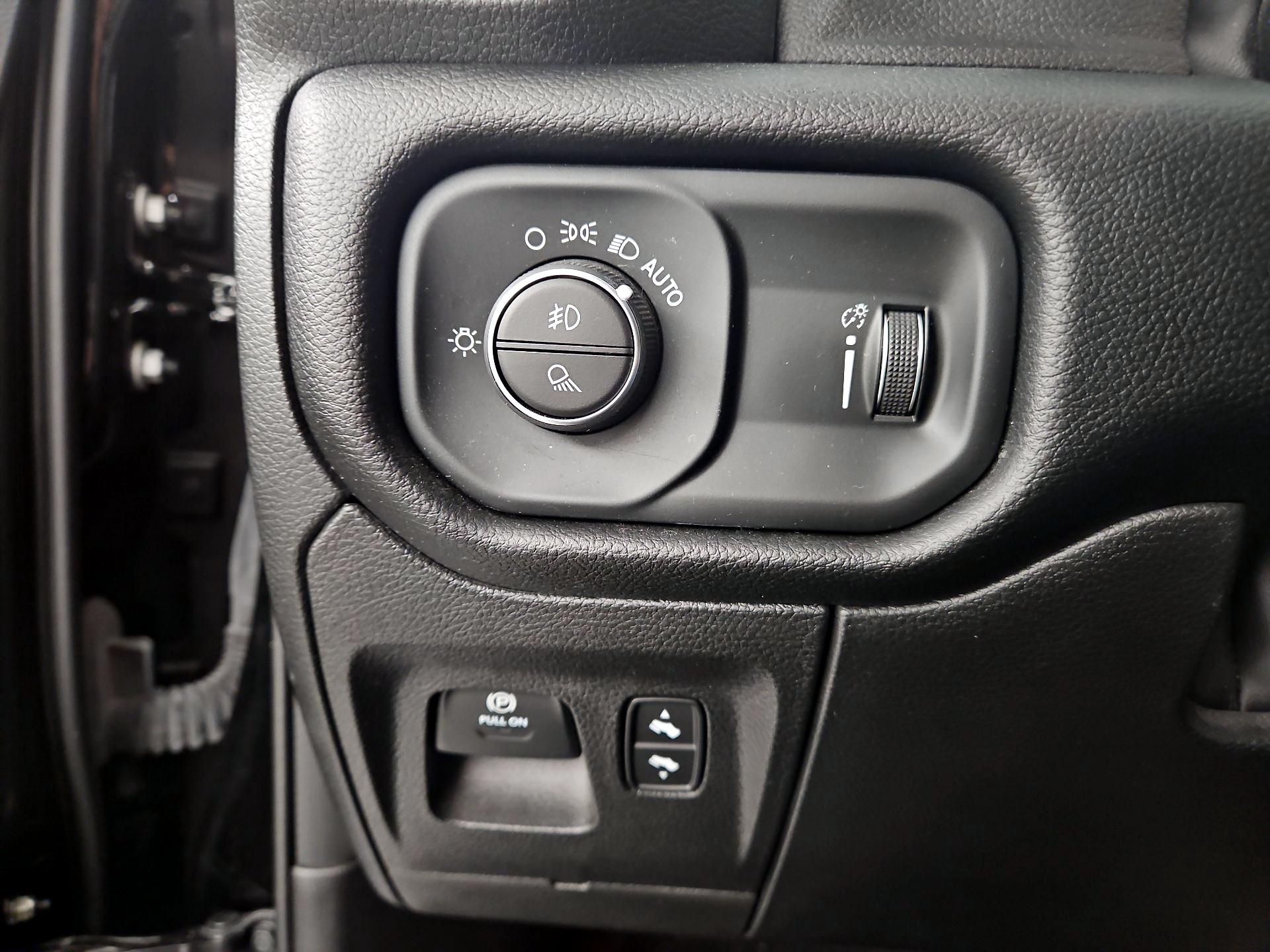 Thumbnail: 2022 RAM 1500 - 13