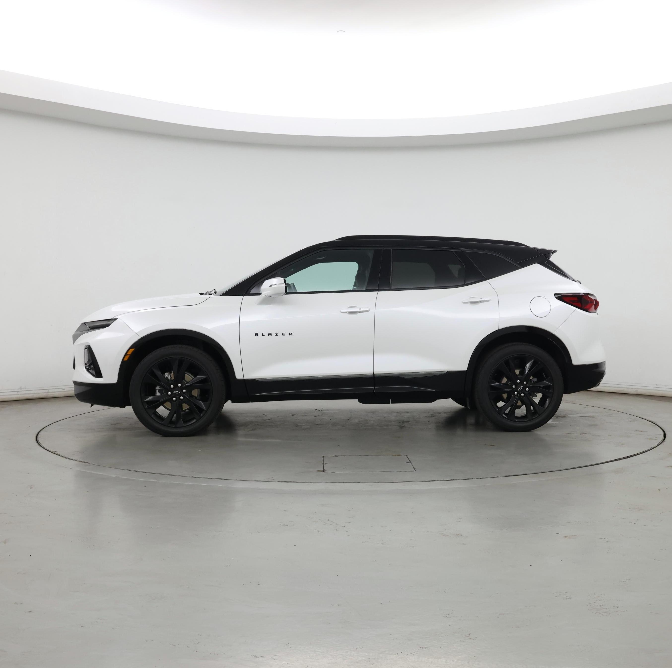 Thumbnail: 2022 Chevrolet Blazer - 3