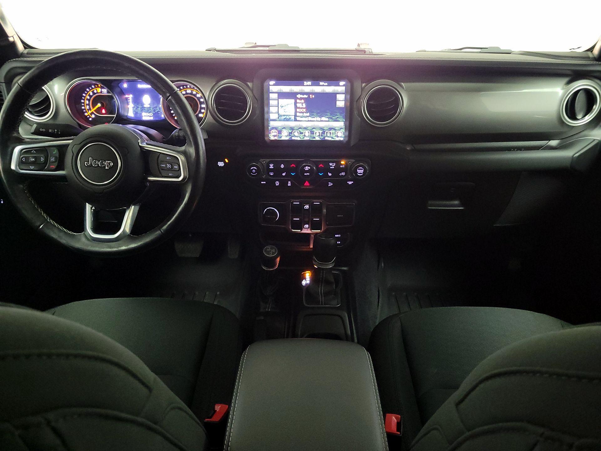 Thumbnail: 2021 Jeep Wrangler - 9