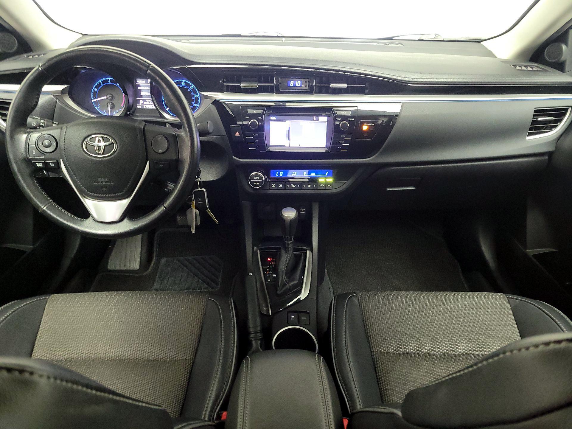 Thumbnail: 2015 Toyota Corolla - 9