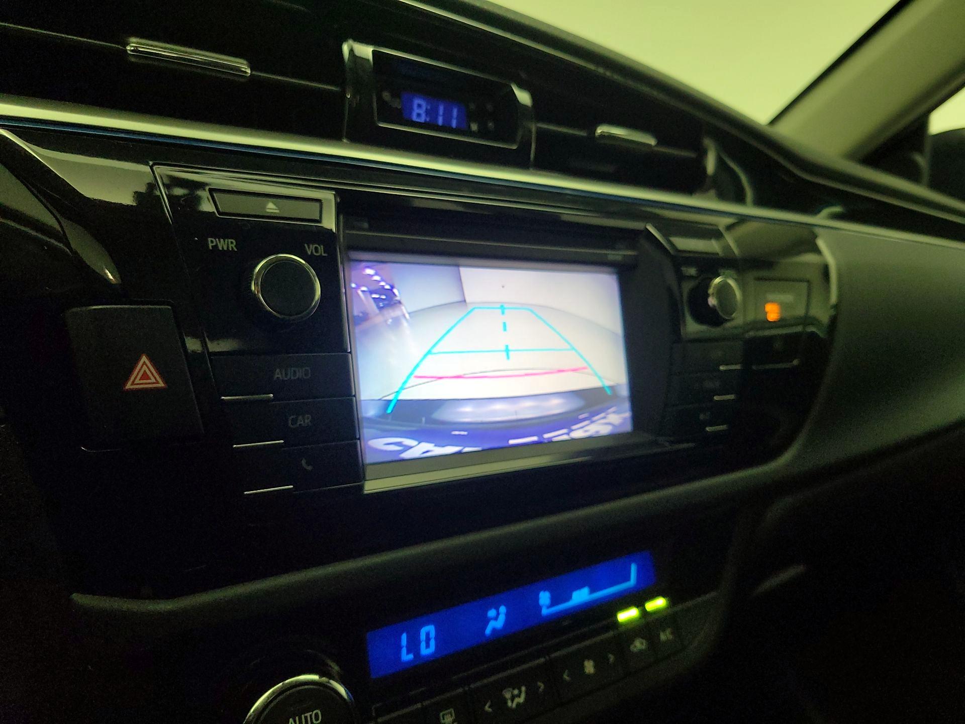 Thumbnail: 2015 Toyota Corolla - 14