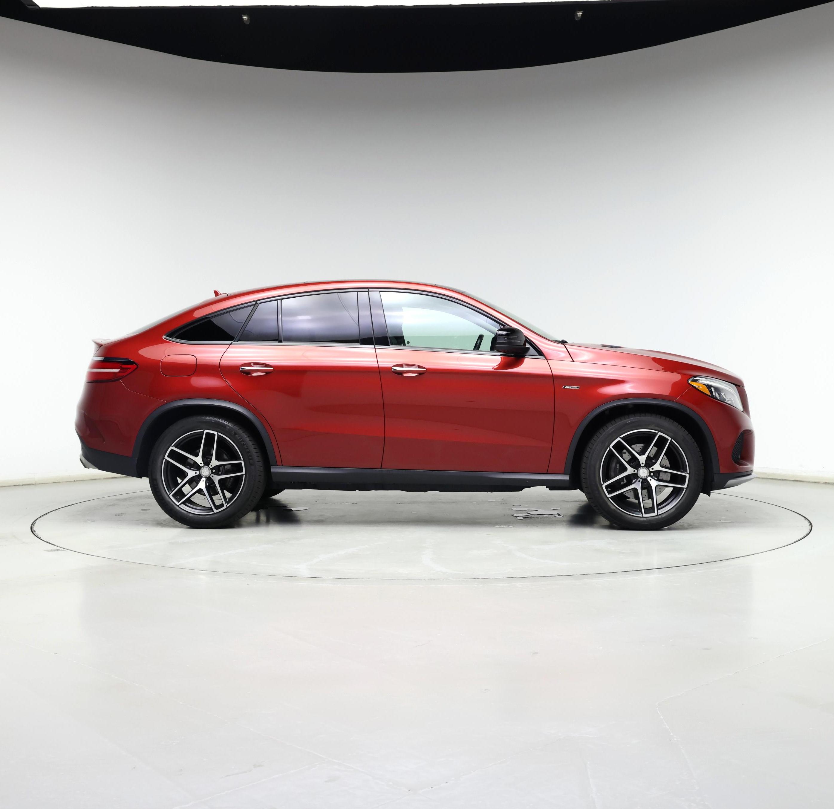 Thumbnail: 2016 Mercedes-Benz GLE - 7