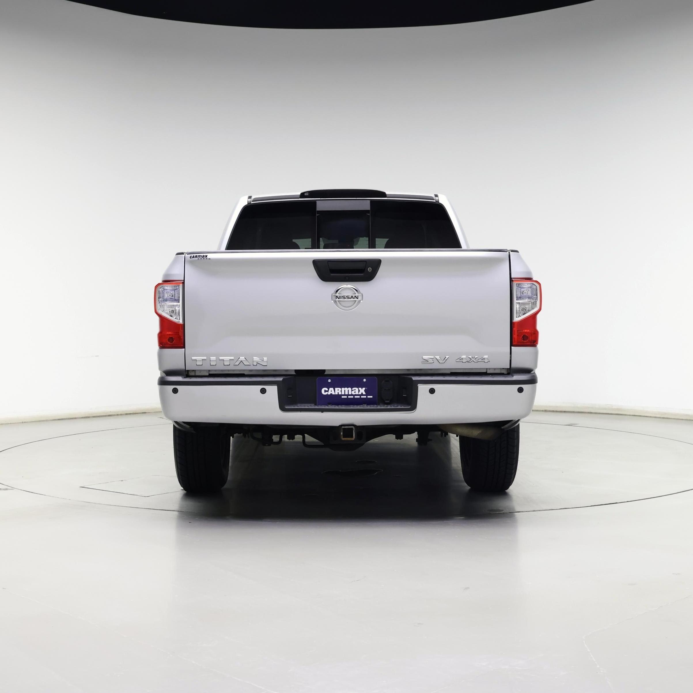 Thumbnail: 2017 Nissan Titan - 6
