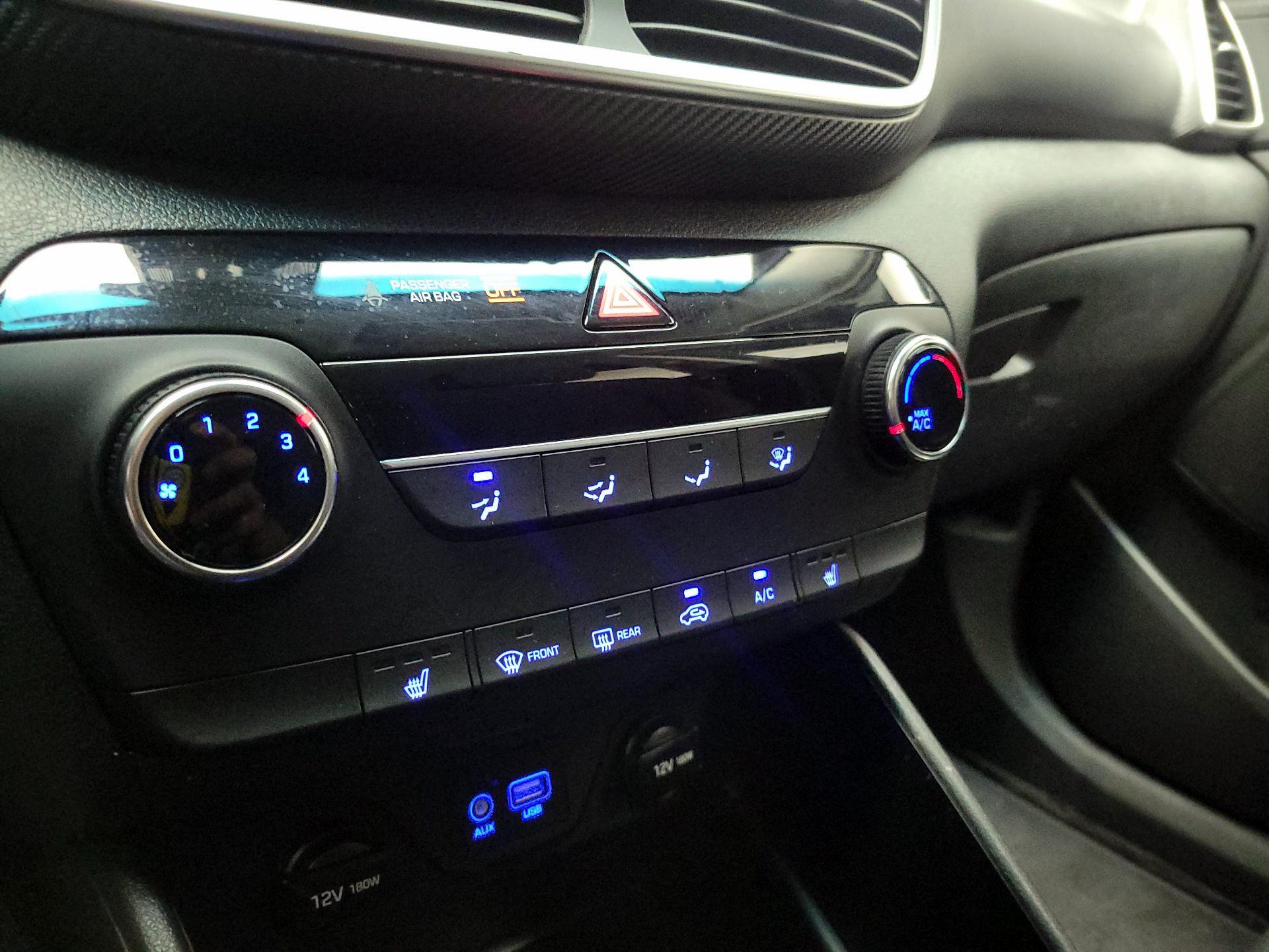 Thumbnail: 2019 Hyundai Tucson - 16