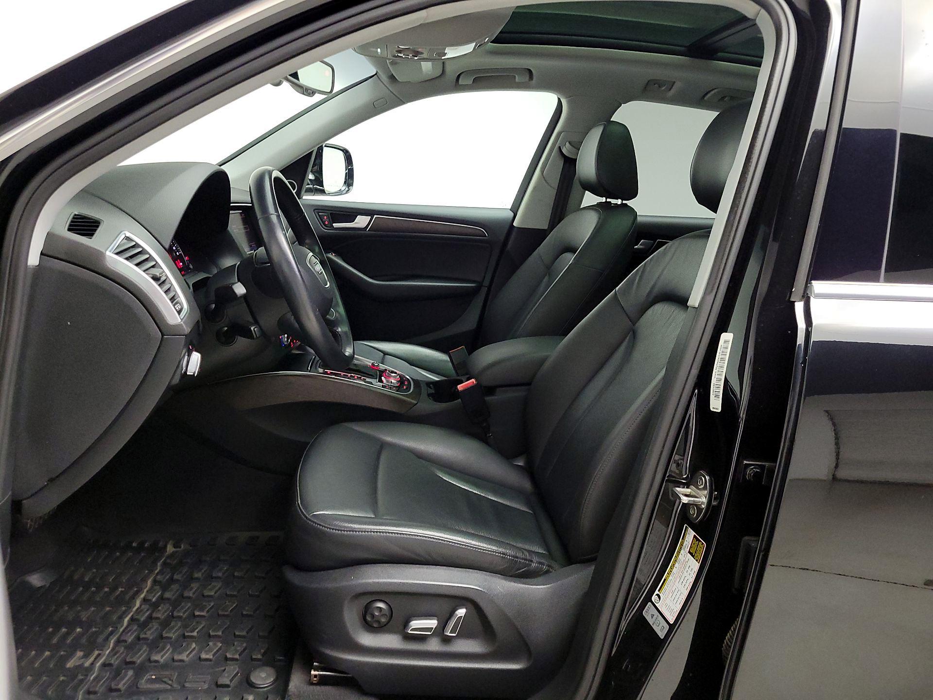 Thumbnail: 2015 Audi Q5 - 11