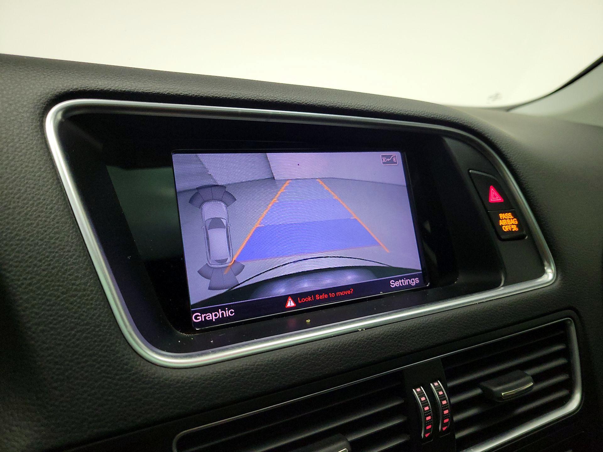 Thumbnail: 2015 Audi Q5 - 14