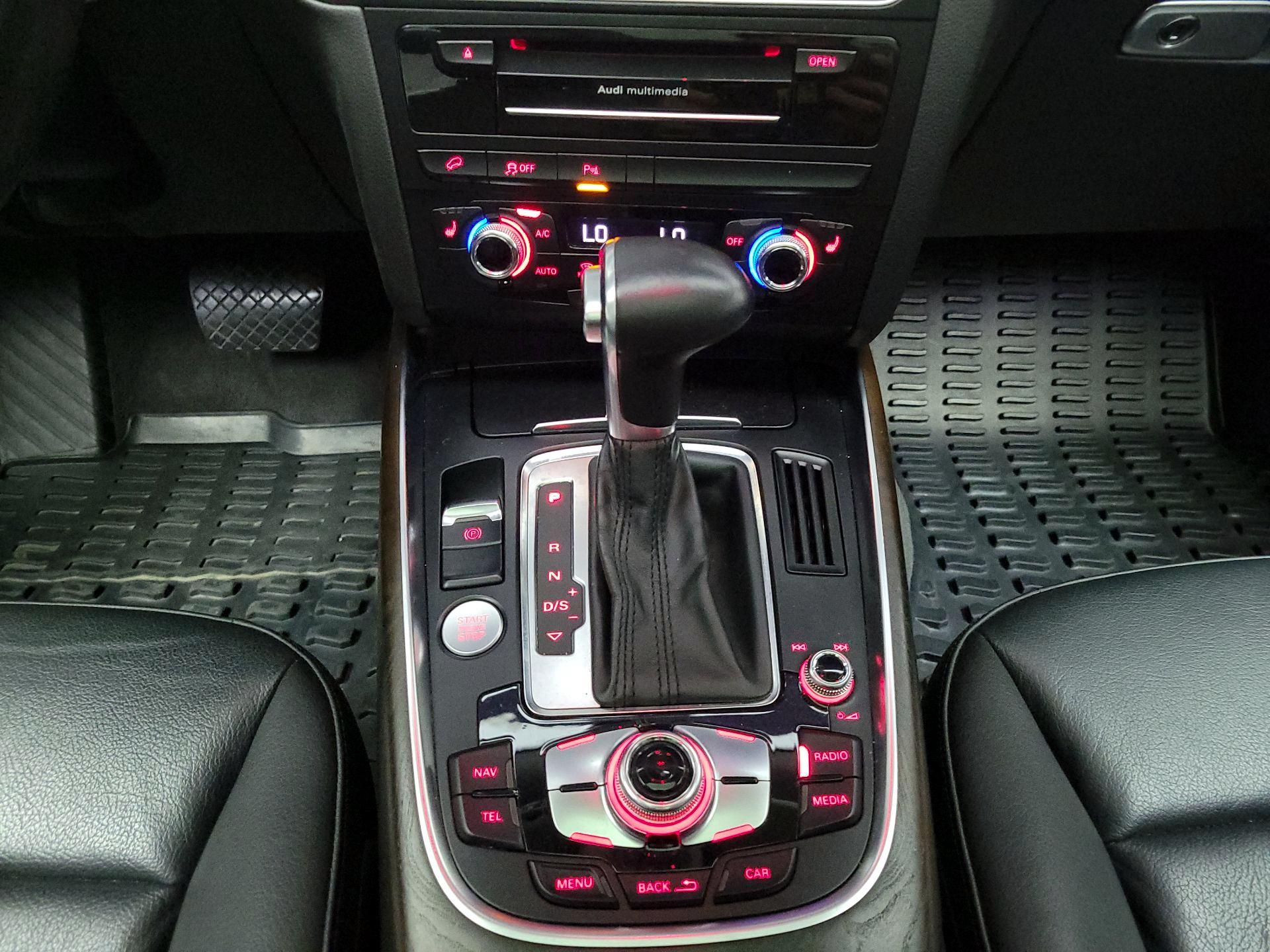 Thumbnail: 2015 Audi Q5 - 17