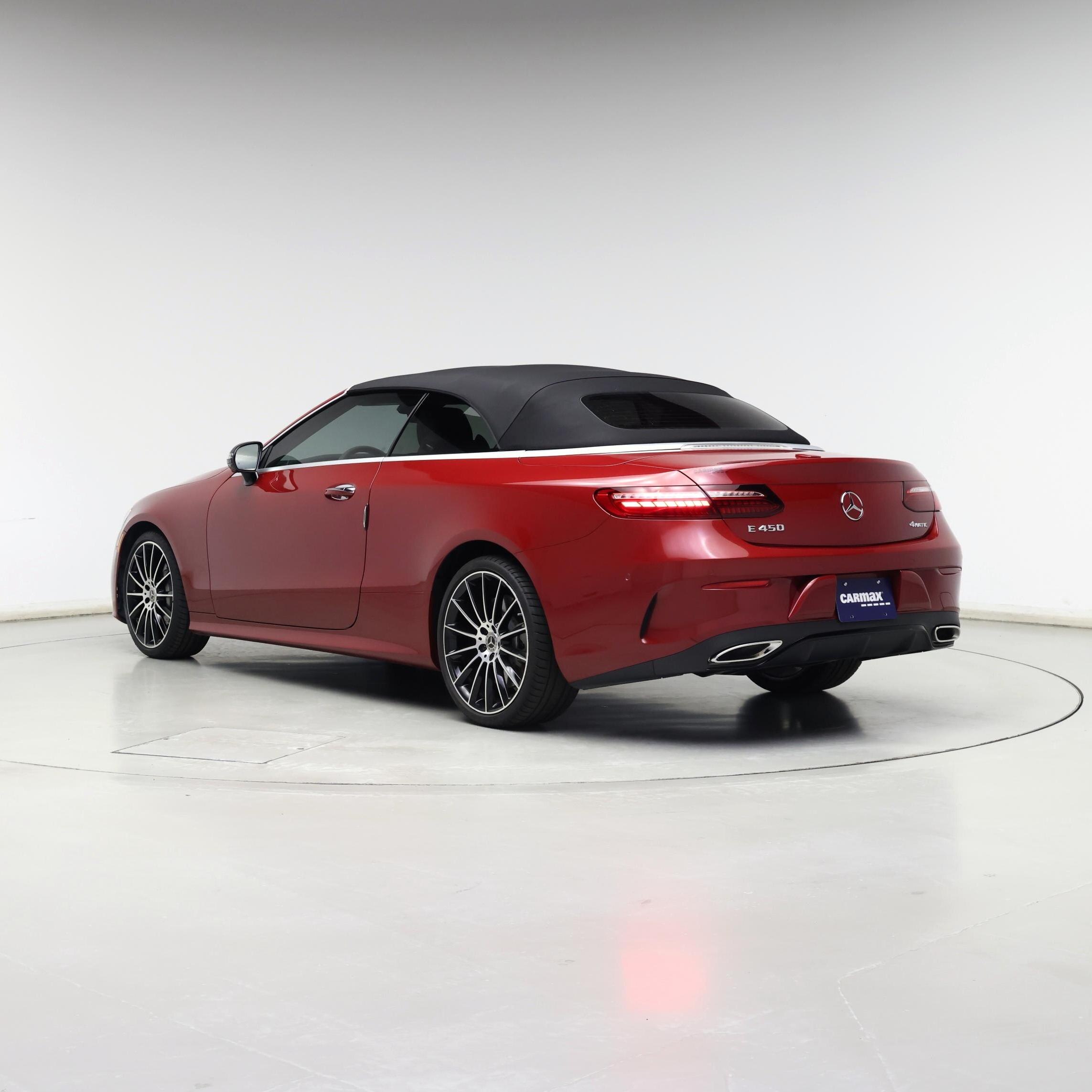 Thumbnail: 2021 Mercedes-Benz E-Class - 2