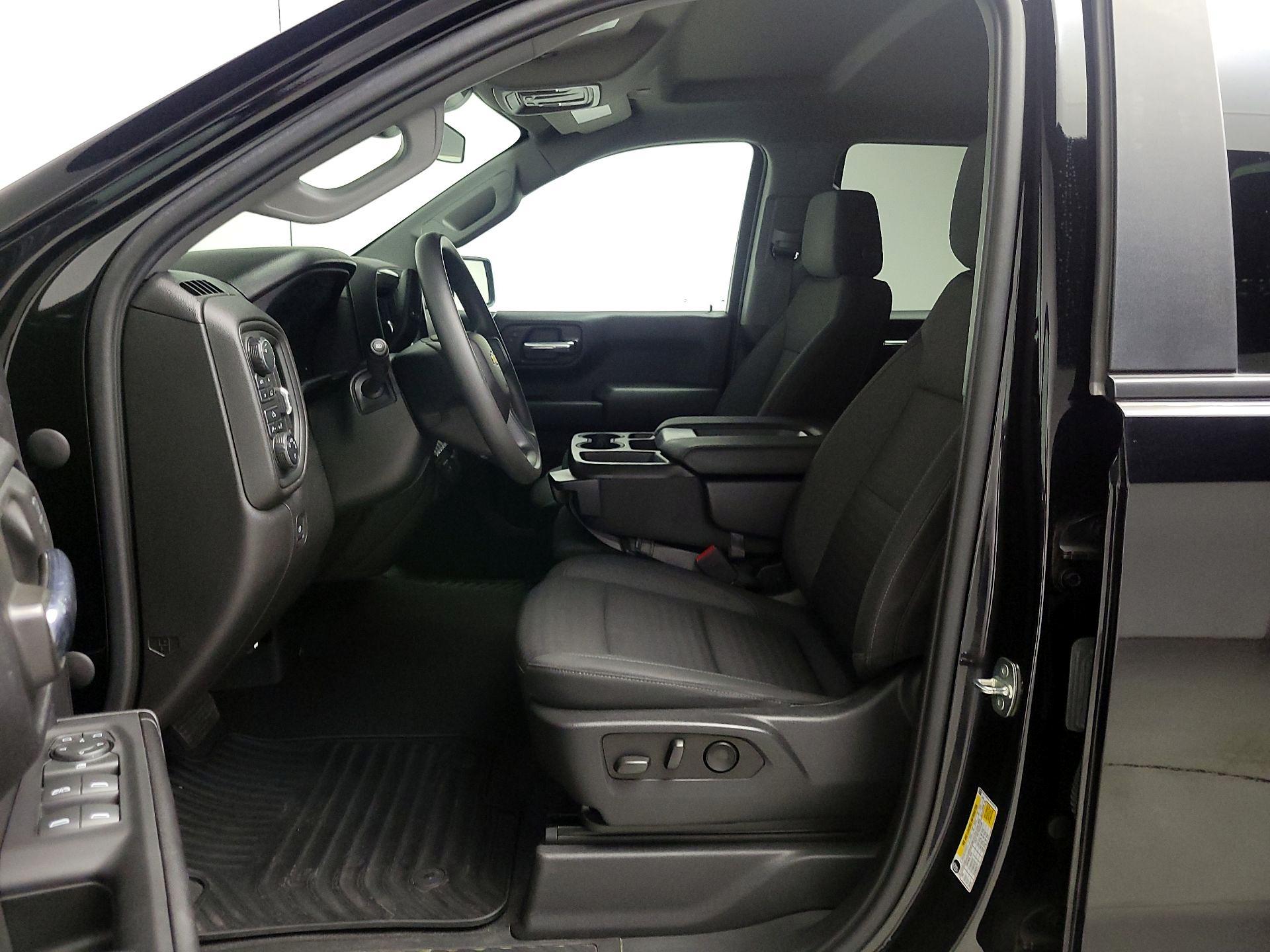 Thumbnail: 2022 Chevrolet Silverado 1500 - 11