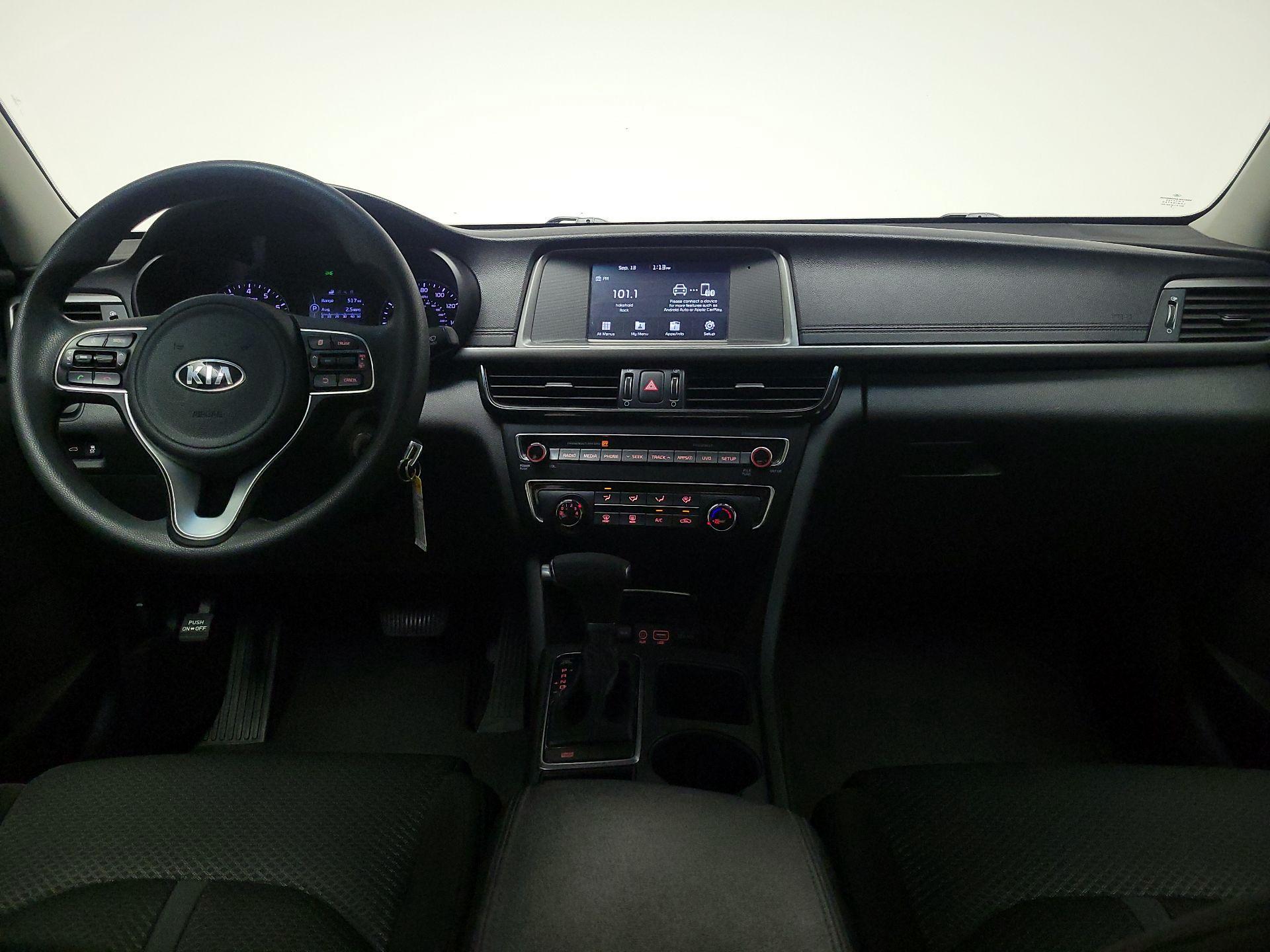 Thumbnail: 2018 Kia Optima - 9