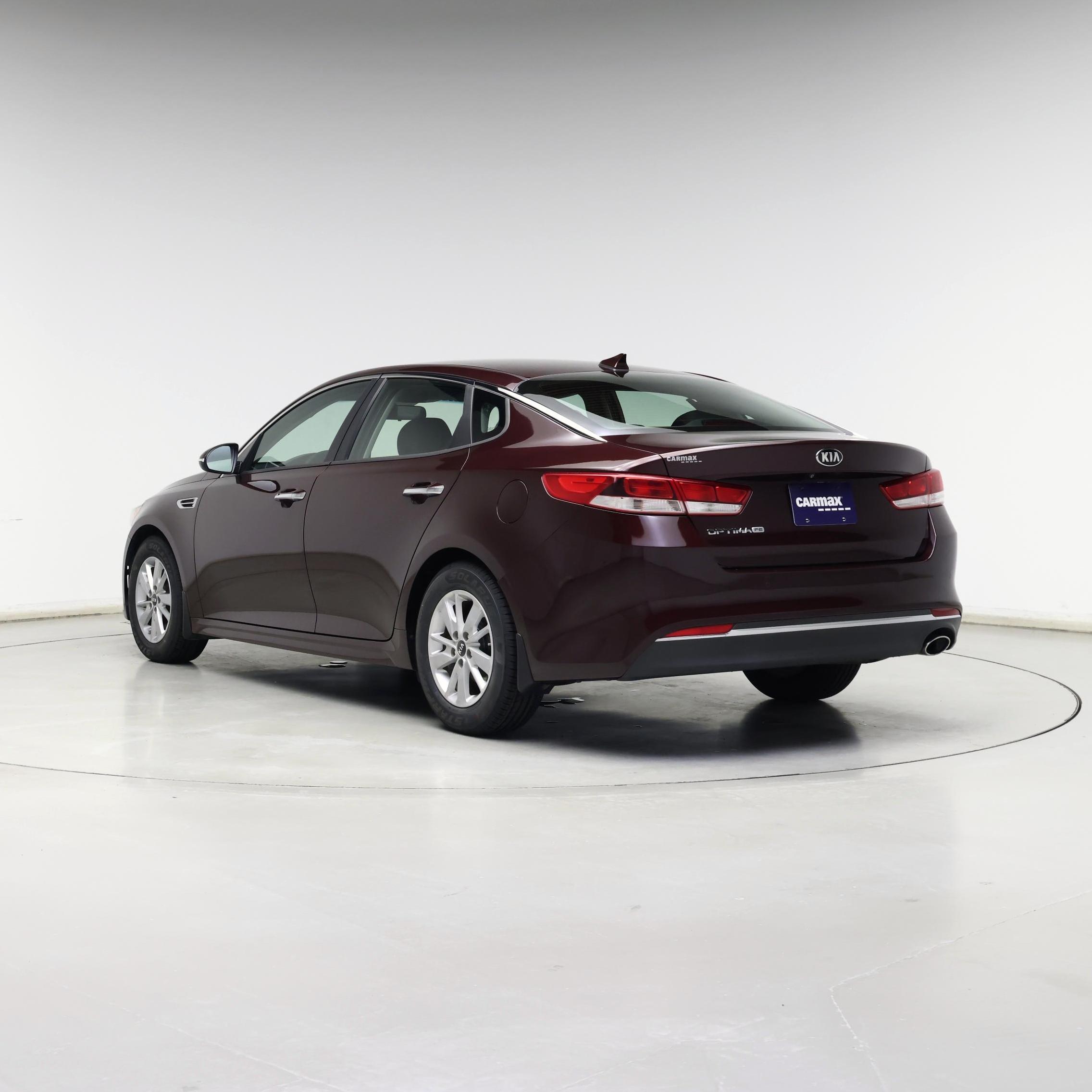 Thumbnail: 2018 Kia Optima - 2