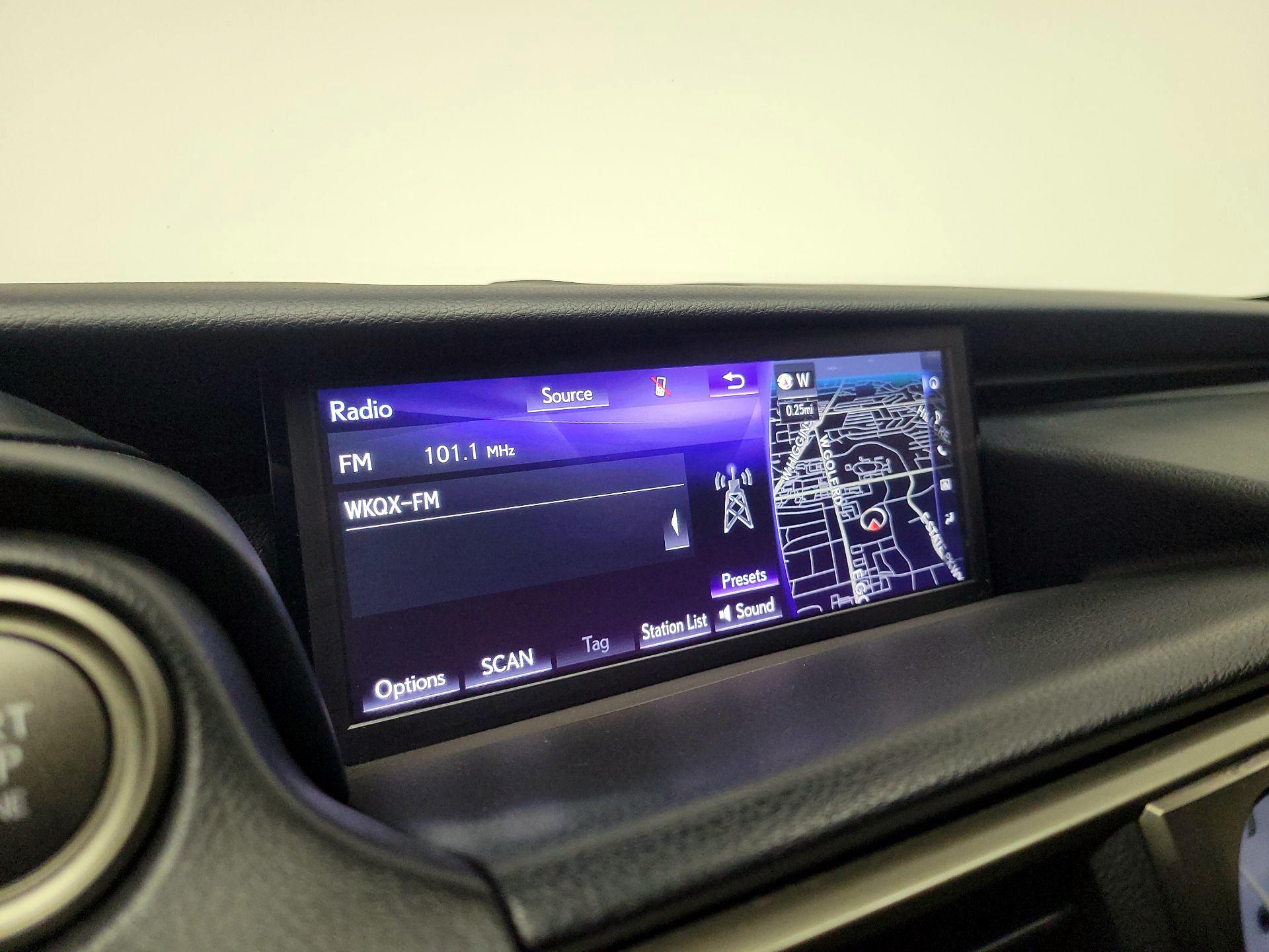 Thumbnail: 2017 Lexus IS - 16