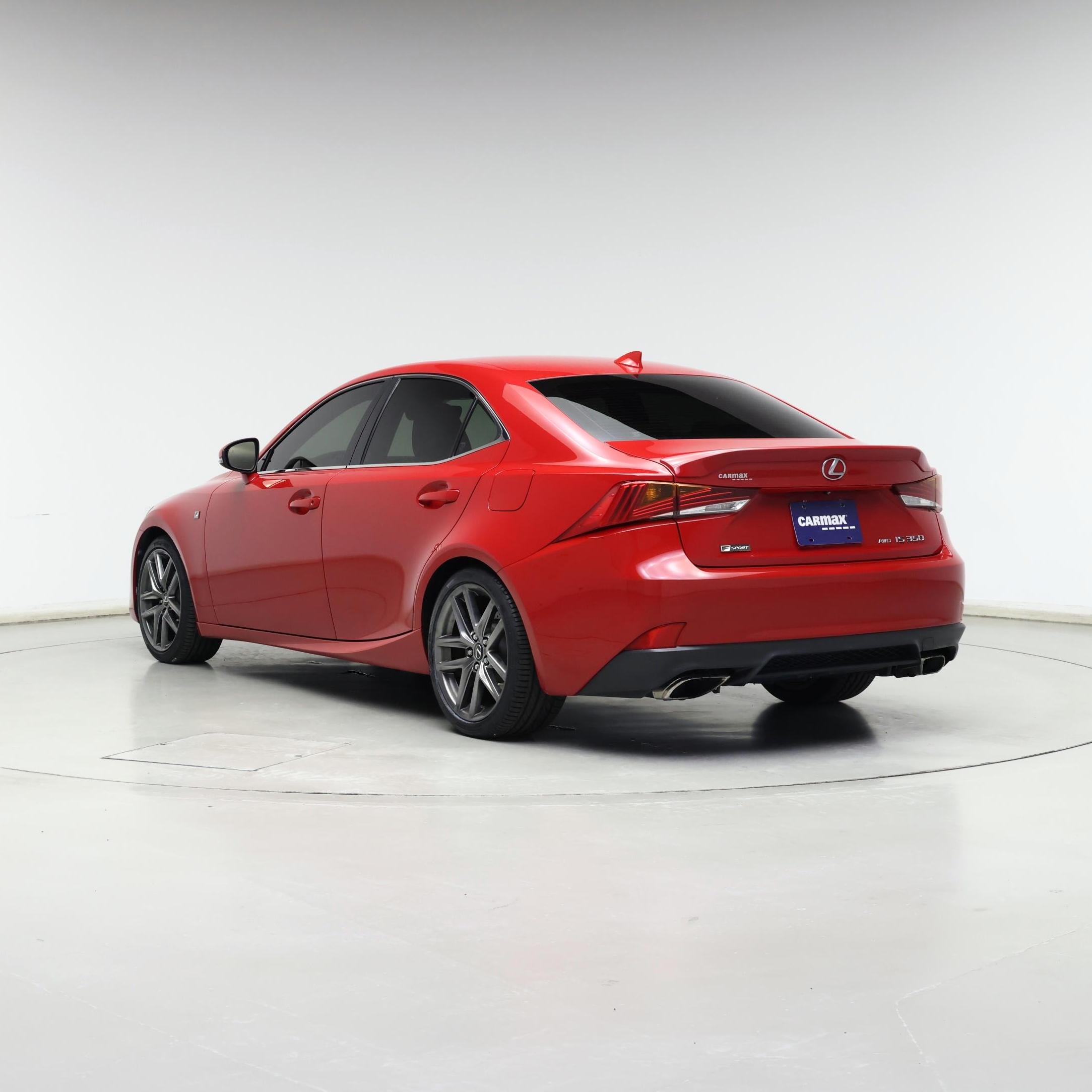 Thumbnail: 2017 Lexus IS - 2