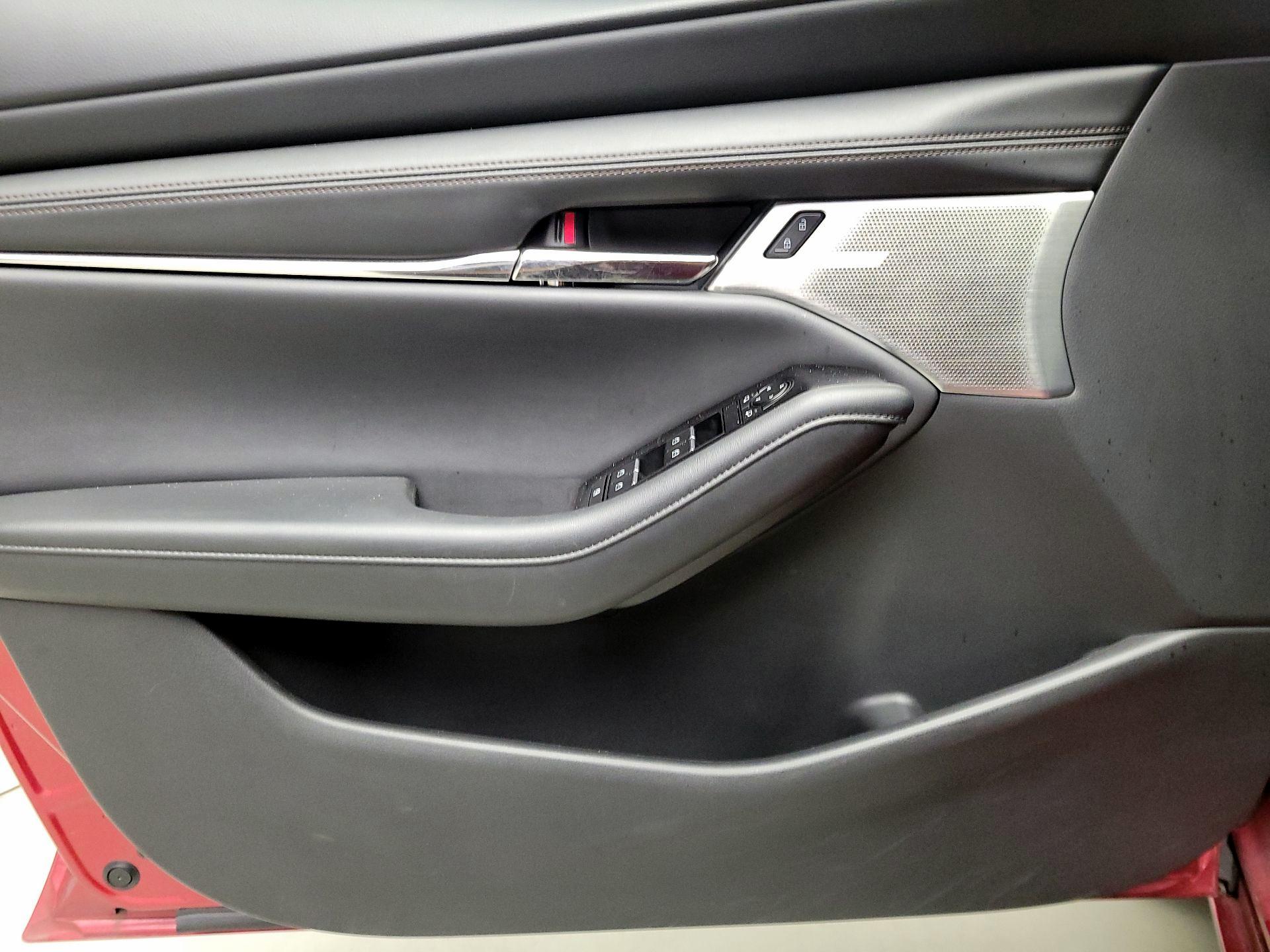 Thumbnail: 2021 Mazda Mazda3 - 12