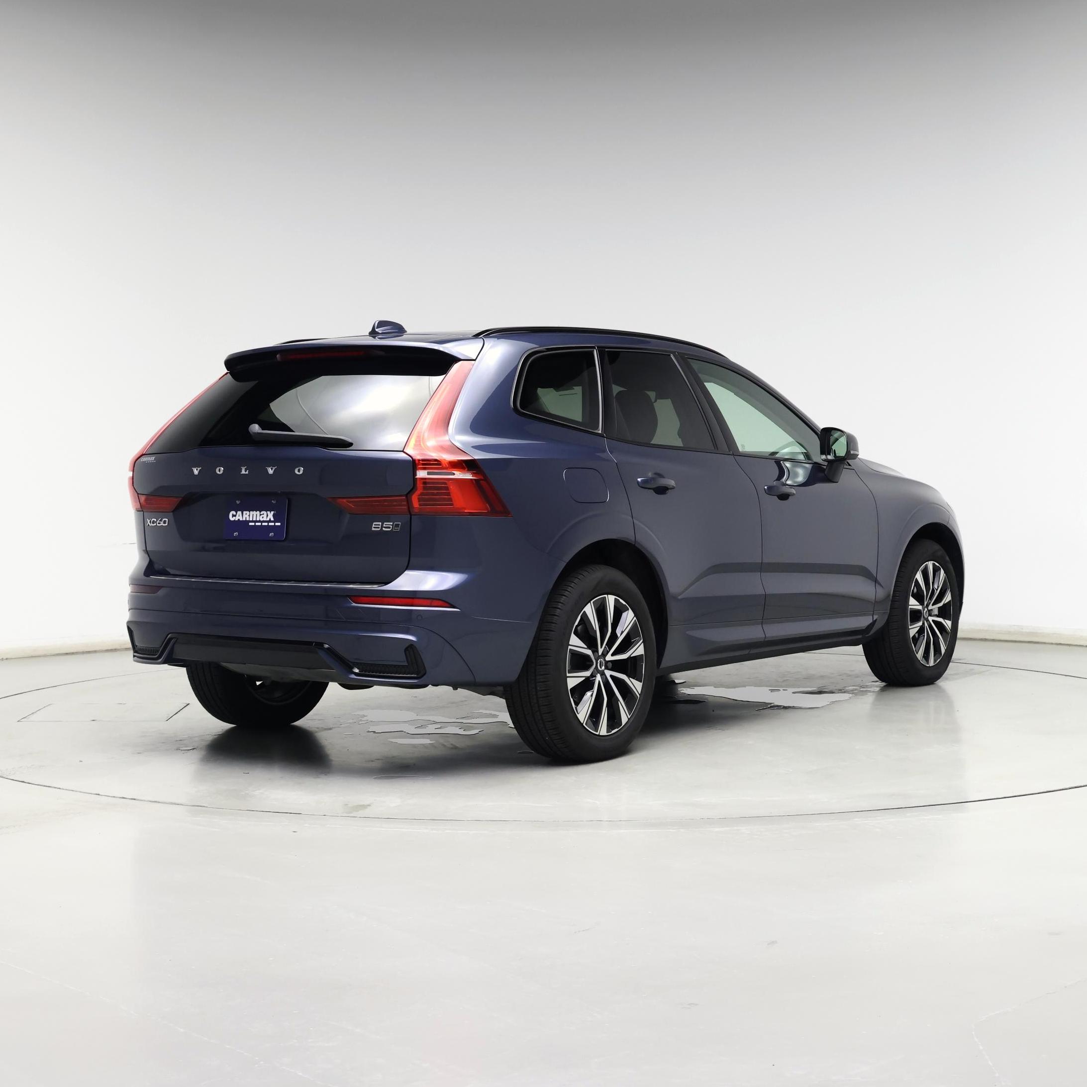 Thumbnail: 2024 Volvo XC60 - 8