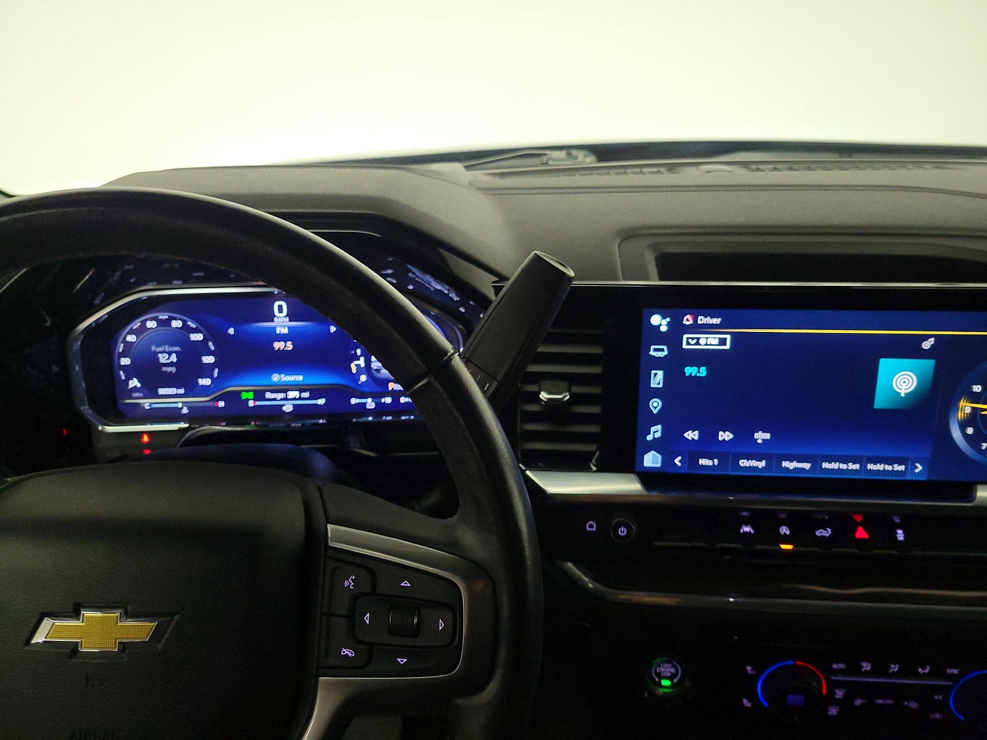 Thumbnail: 2022 Chevrolet Silverado 1500 - 17