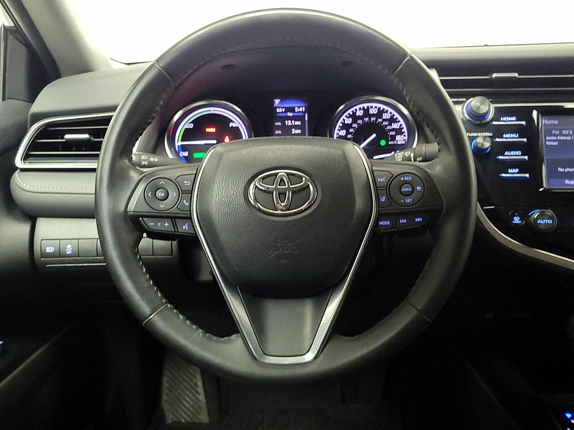 Thumbnail: 2020 Toyota Camry - 10