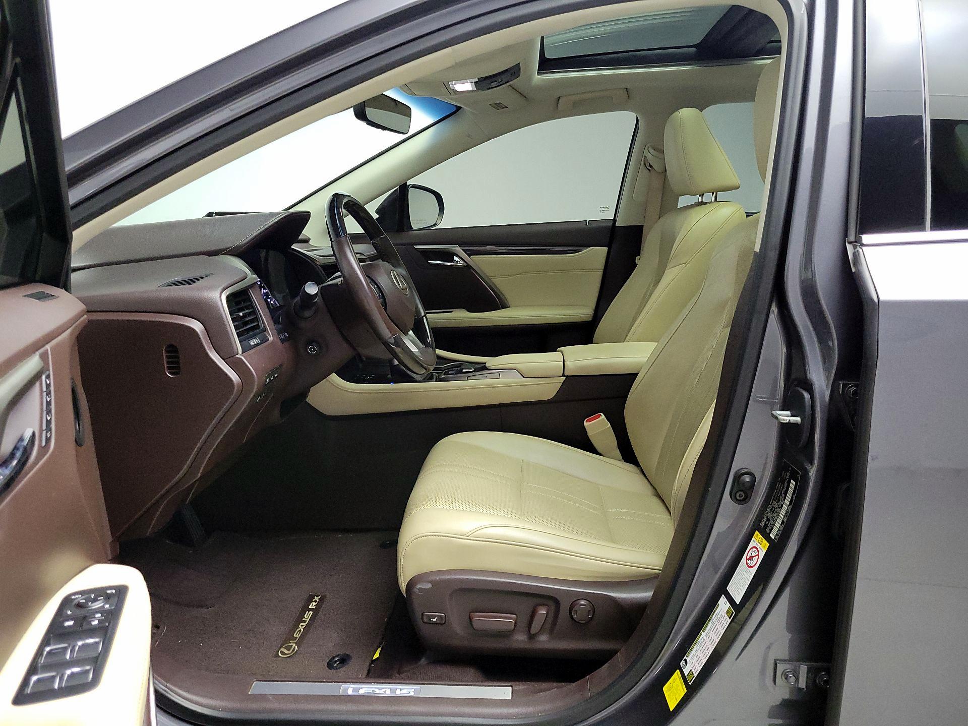 Thumbnail: 2016 Lexus RX - 11