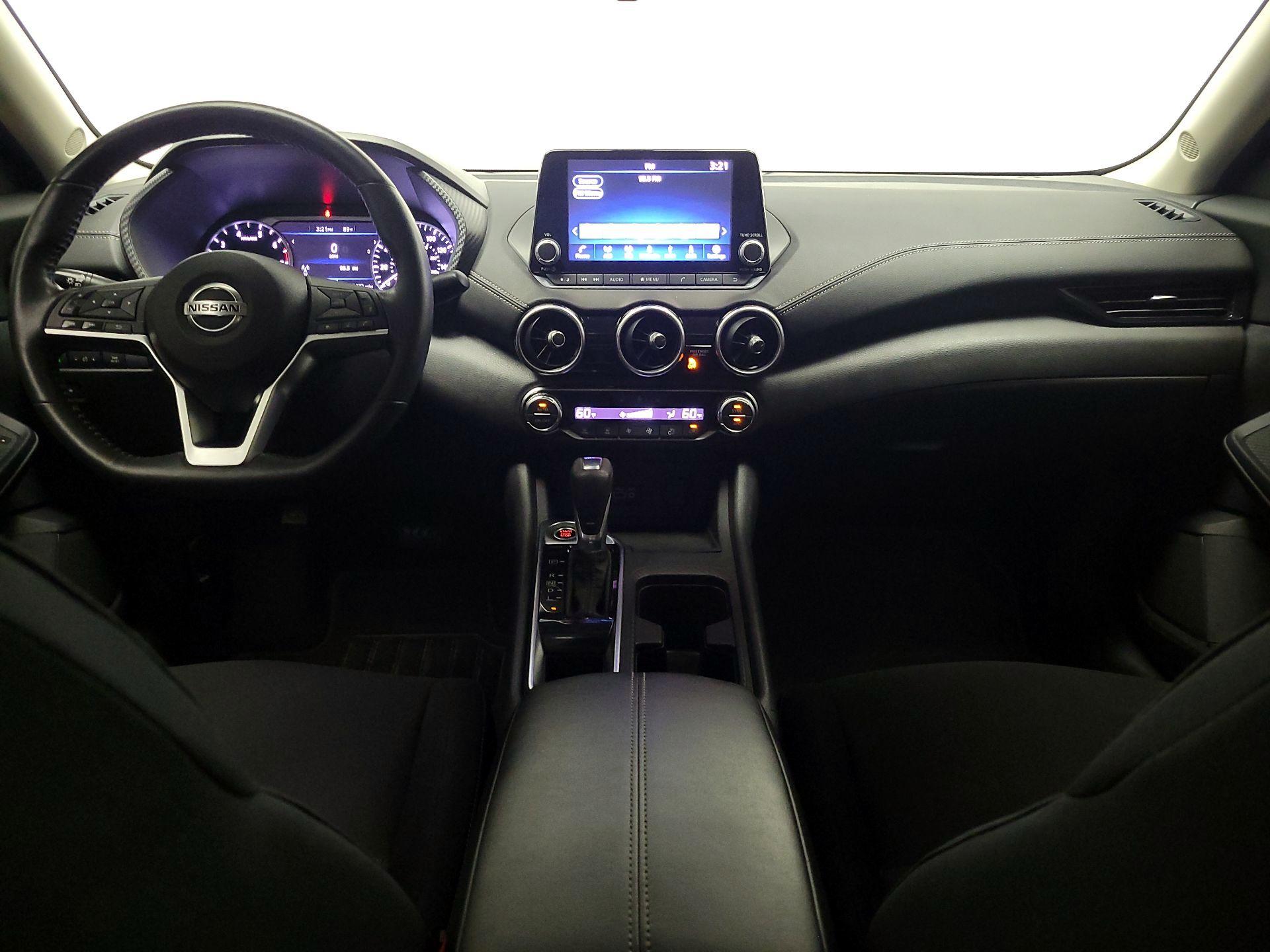 Thumbnail: 2022 Nissan Sentra - 9