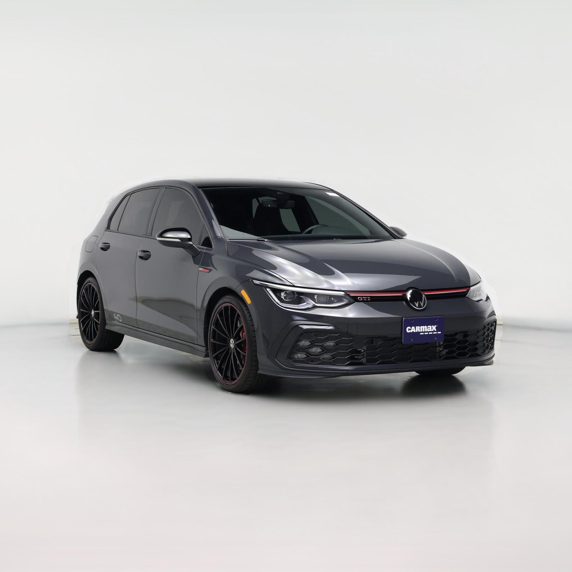Thumbnail: 2023 Volkswagen Golf - 1
