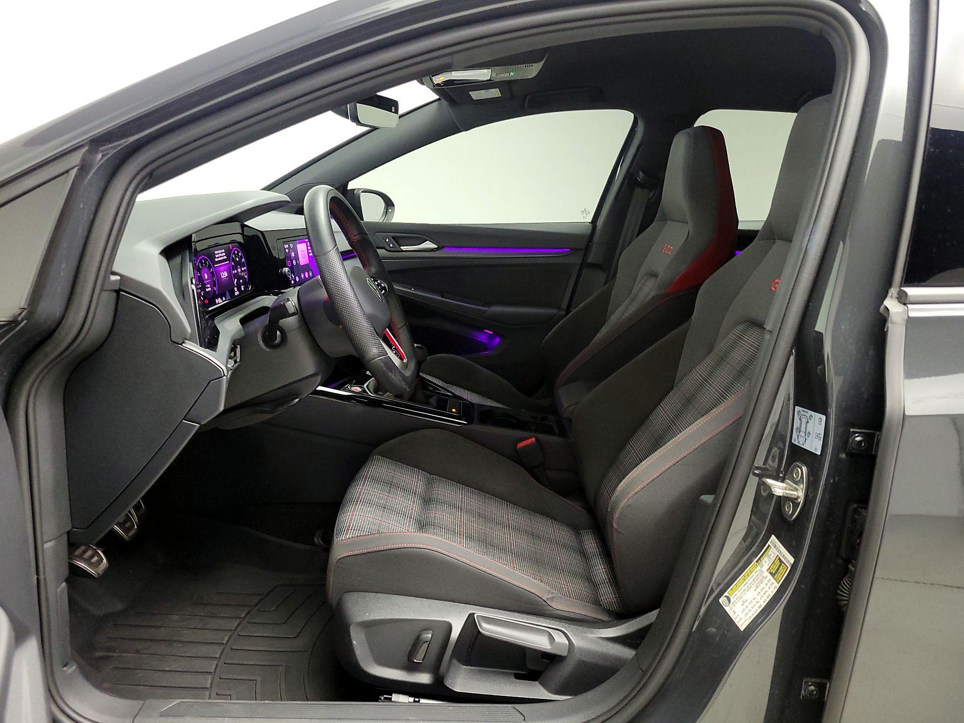 Thumbnail: 2023 Volkswagen Golf - 11
