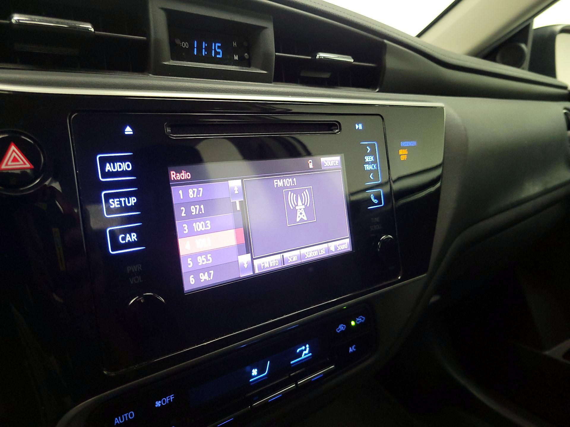 Thumbnail: 2019 Toyota Corolla - 15