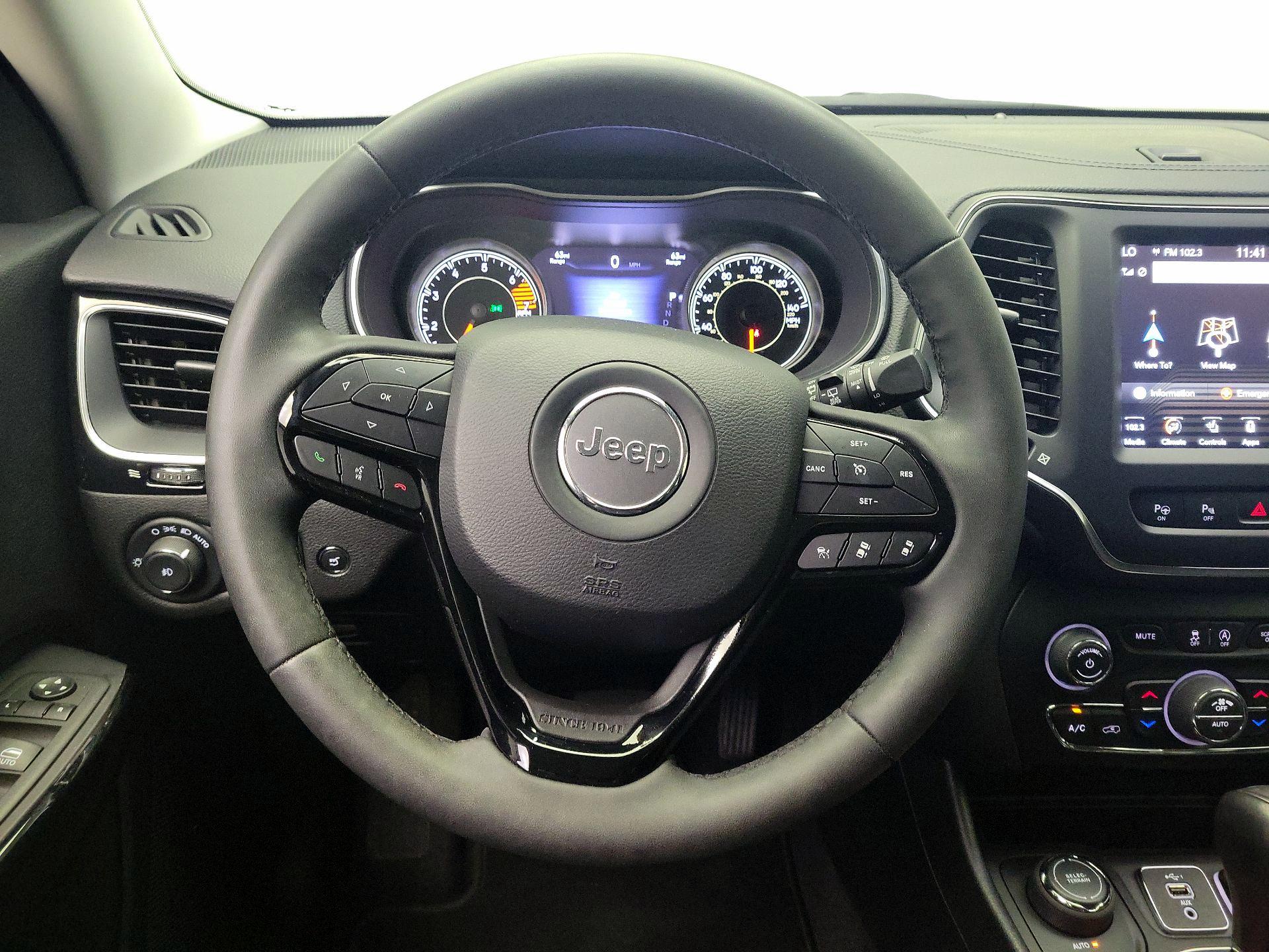 Thumbnail: 2023 Jeep Cherokee - 10