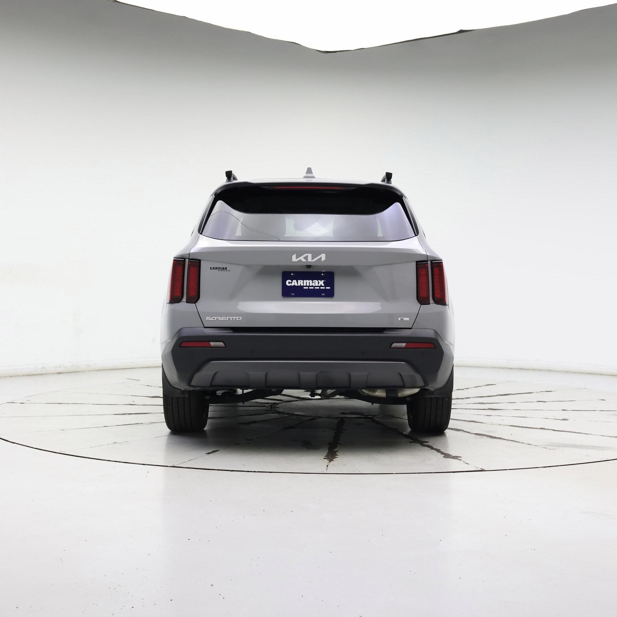 Thumbnail: 2023 Kia Sorento - 6